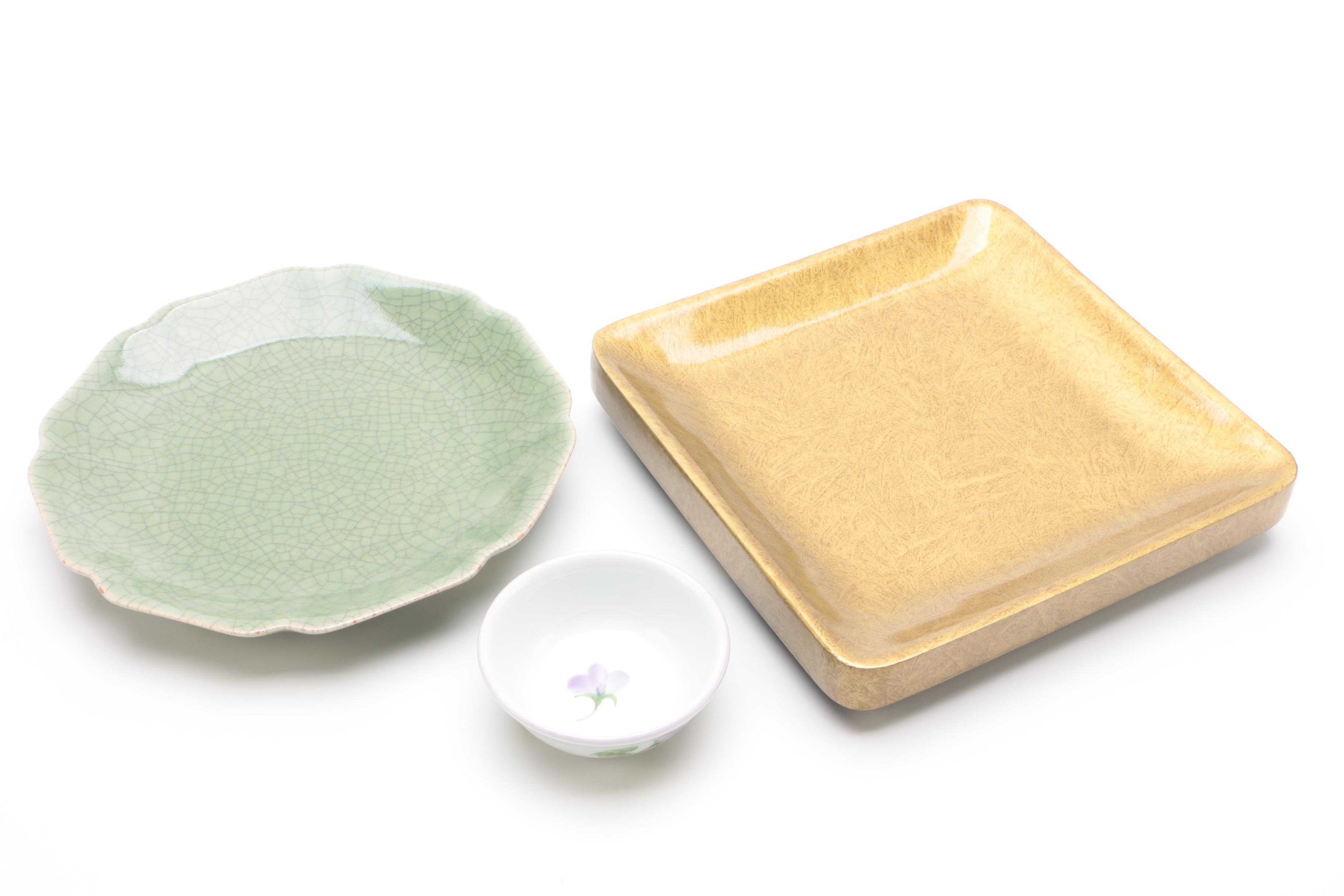 Chinese Tableware and Figurines