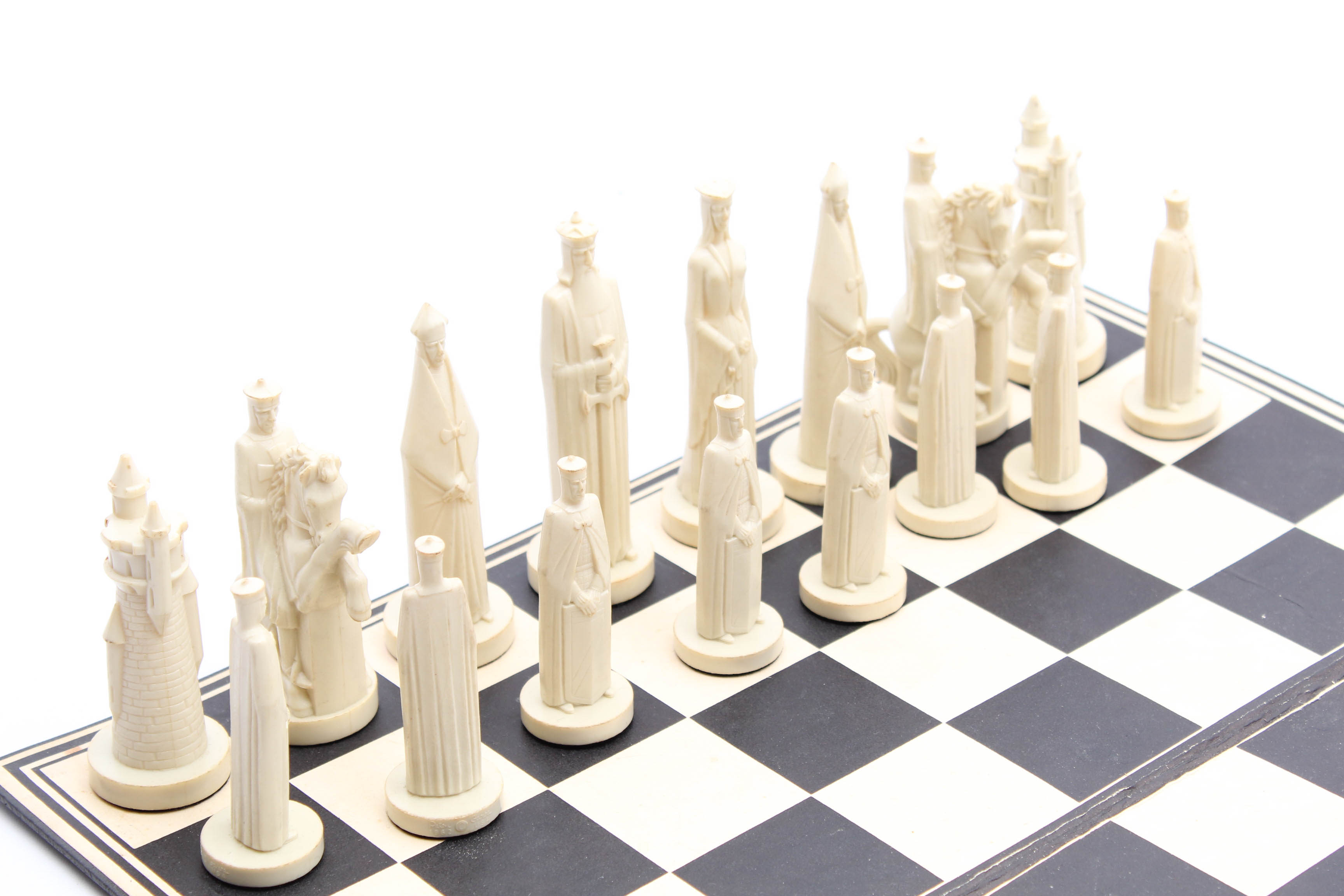 Vintage Peter Ganine Sculpted Plastic 1962 Chess Set