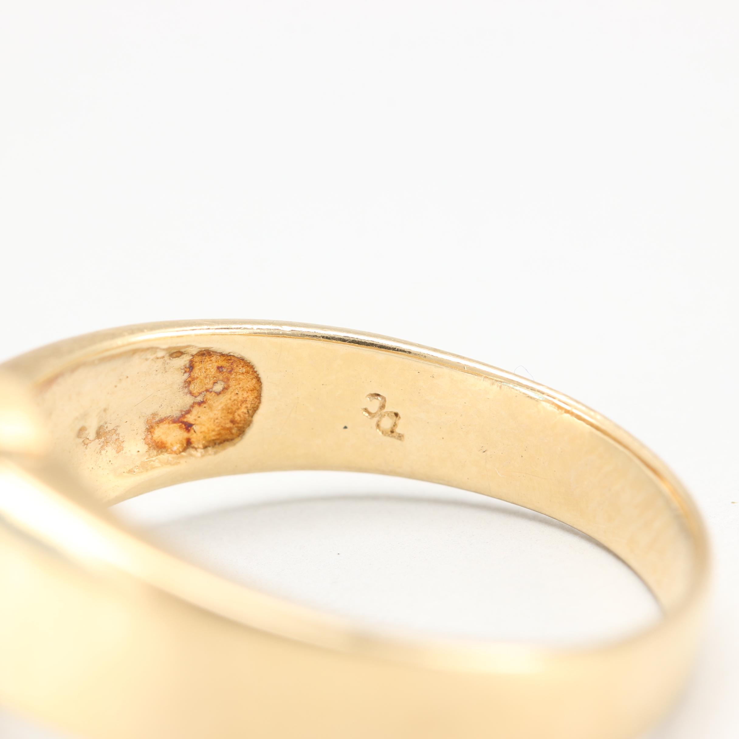 14K Yellow Gold Blue Topaz Ring