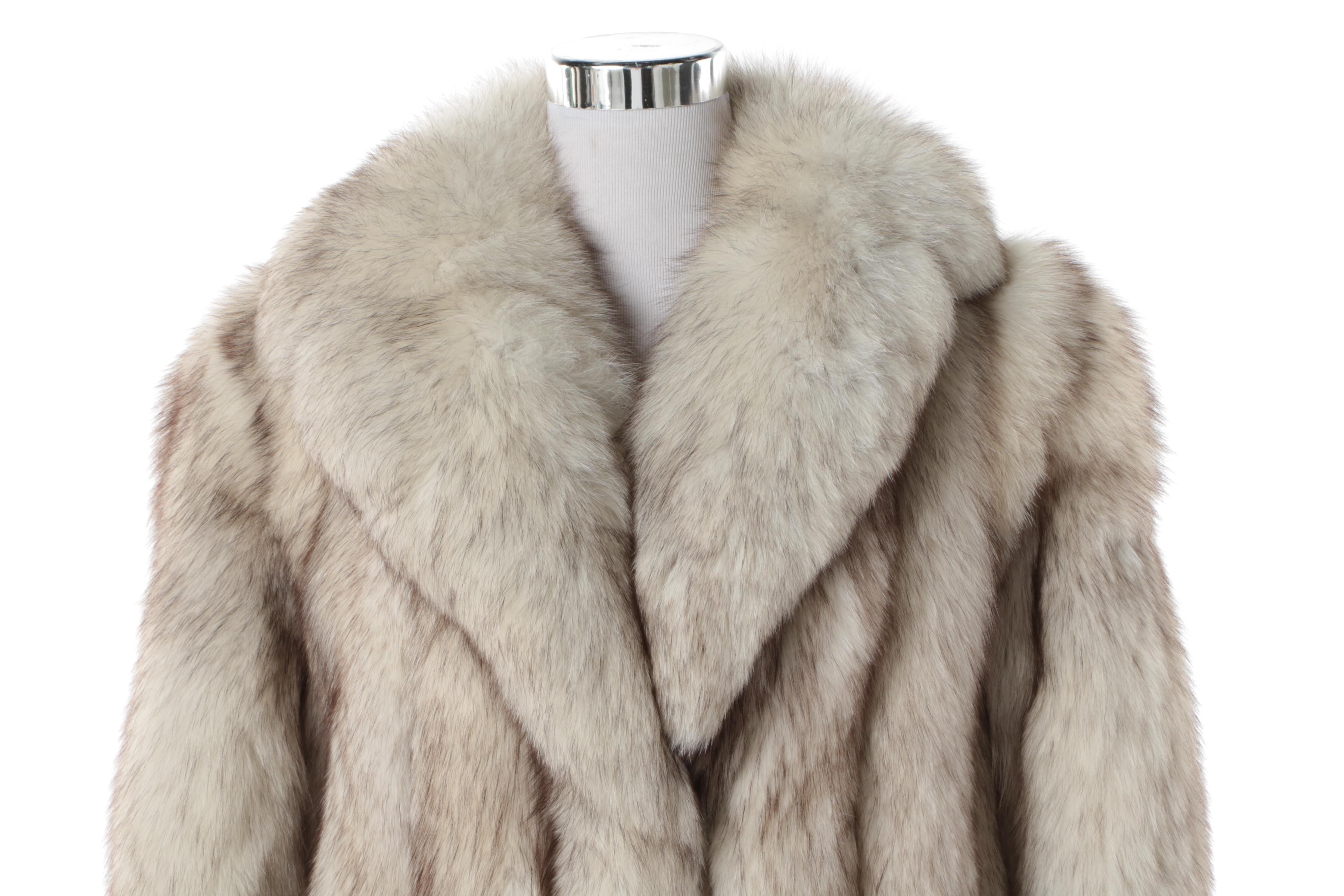 Women's Vintage Anchorage Fur Factory Blue Fox Fur Coat and Vincent + Bill Hat