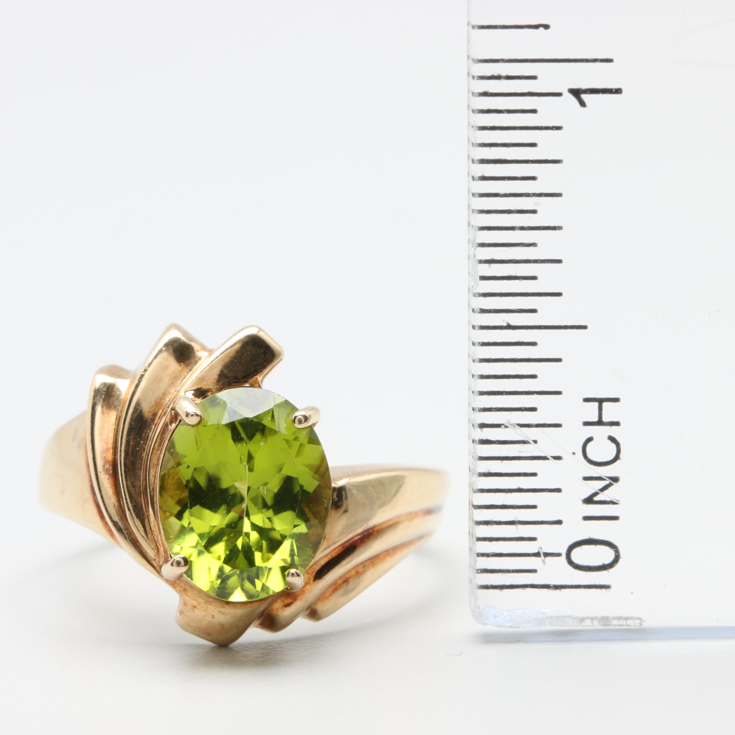 10K Yellow Gold Peridot Ring