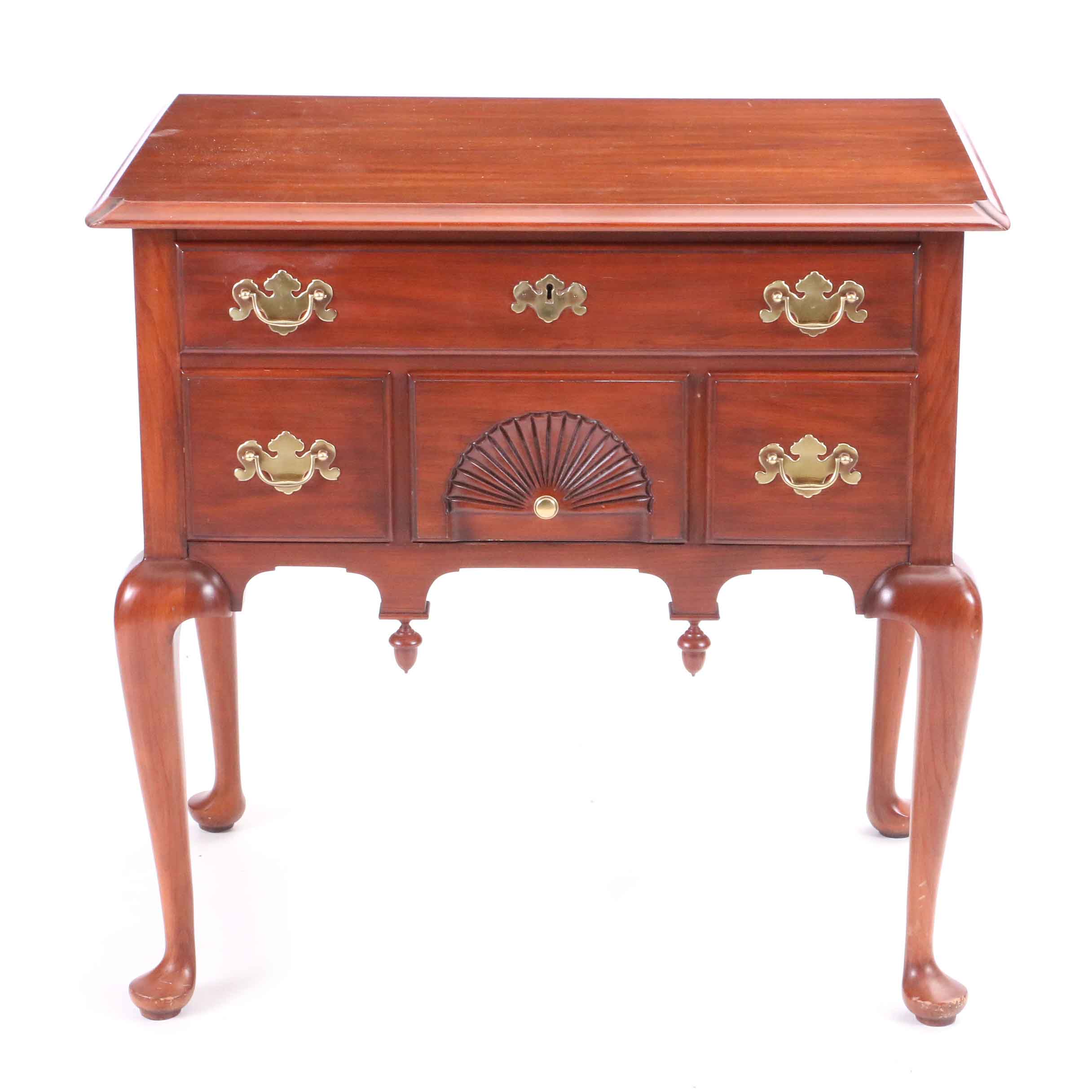 Henkel Harris Queen Anne Style End Table