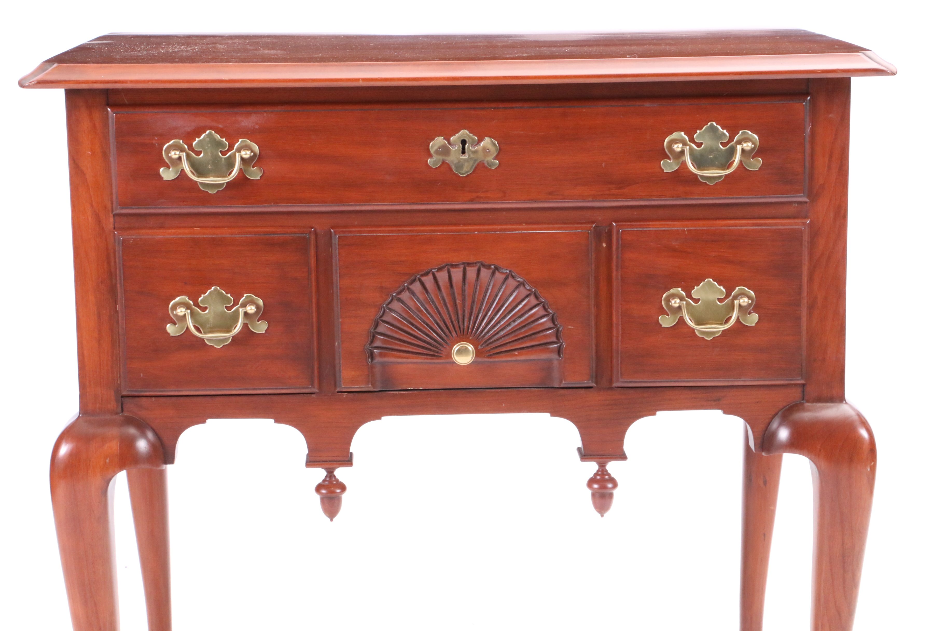 Henkel Harris Queen Anne Style End Table