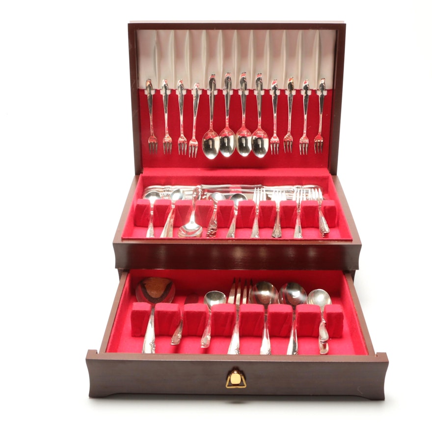 Wm. Rogers "Allure" Silver Plate Flatware Set