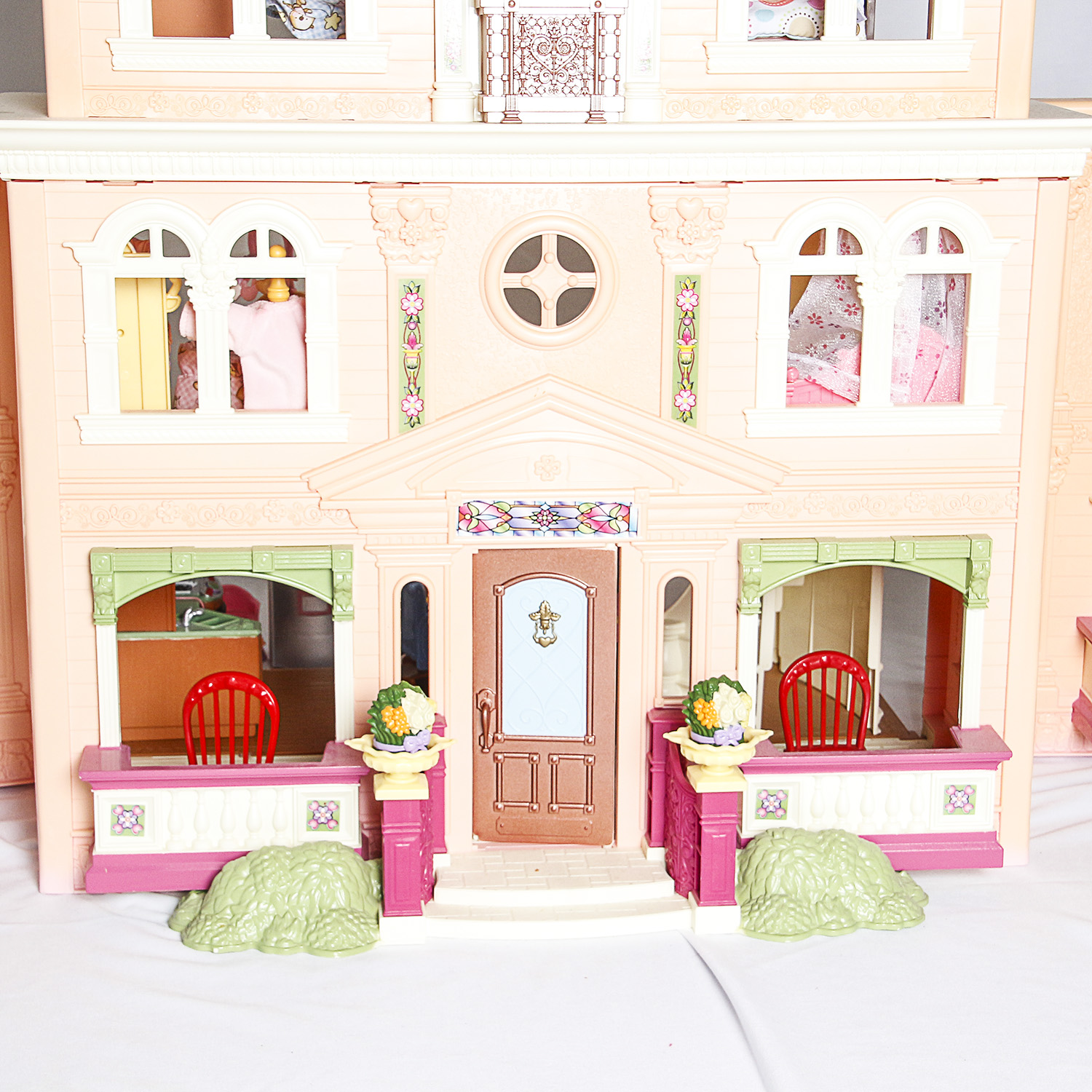Fisher-Price "Loving Family" Victorian Dollhouse