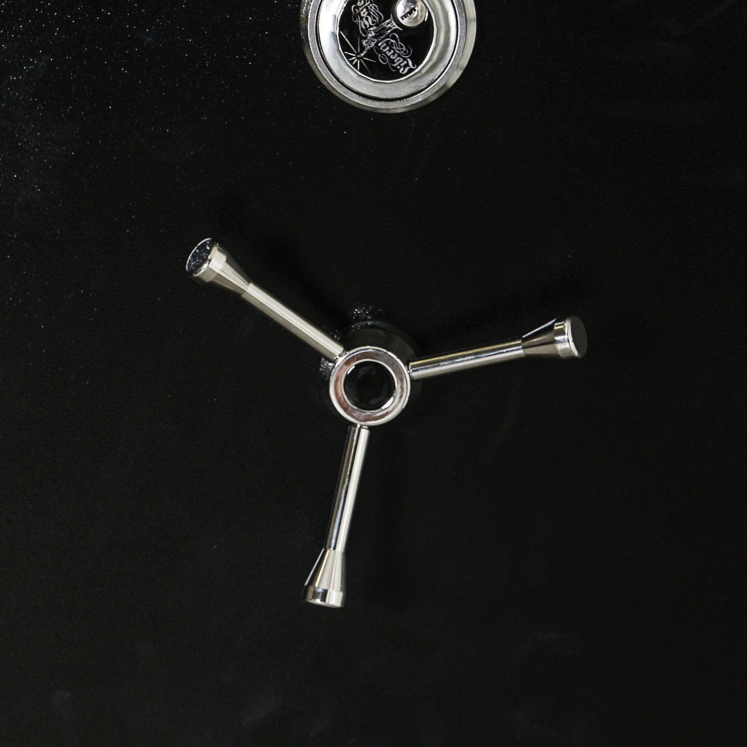 Centurion by Liberty "Voyager" Gun Safe