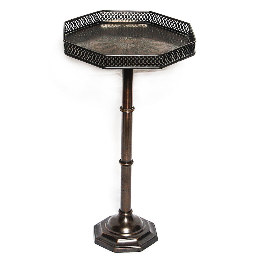 Contemporary Metal Pedestal Accent Table with Embossed Top Panel