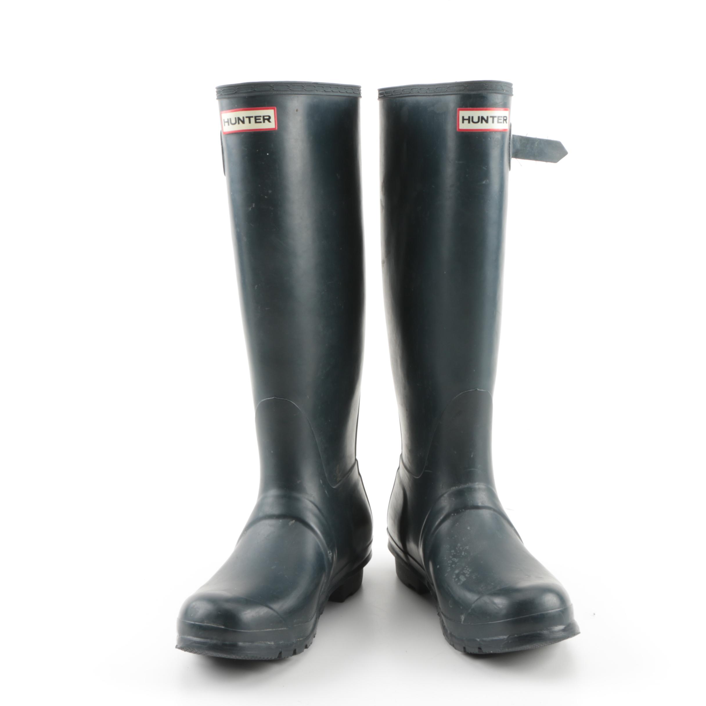 Hunter Navy Blue Original Tall Rain Boots with Boot Socks