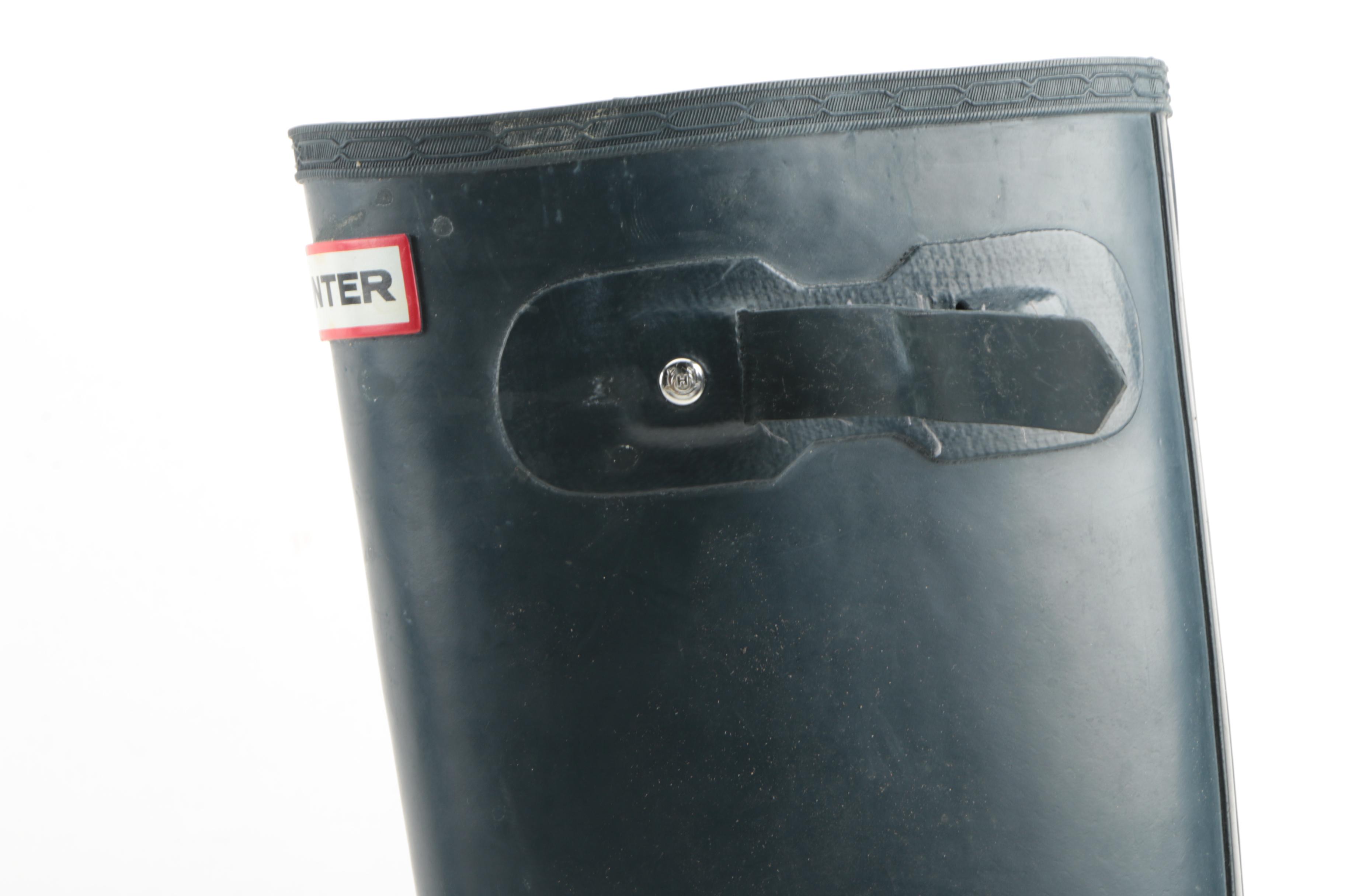 Hunter Navy Blue Original Tall Rain Boots with Boot Socks