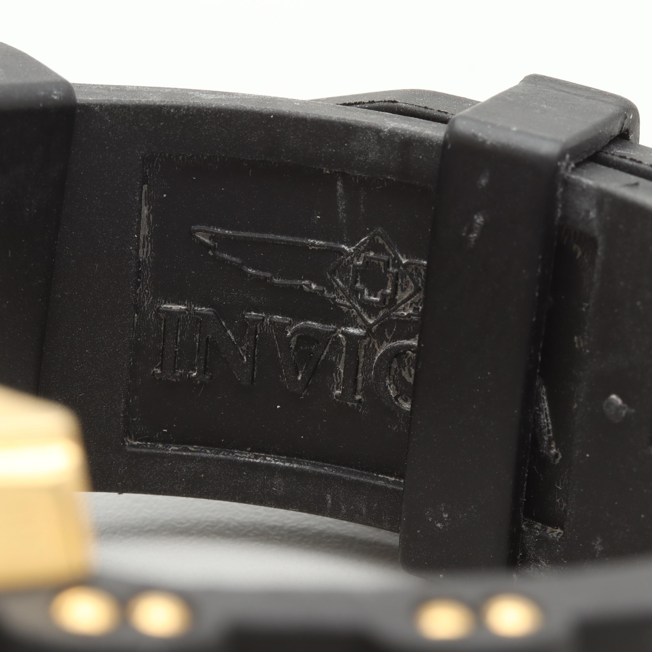 Invicta Pro Diver Model 6983 Stainless Steel Chronograph Watch