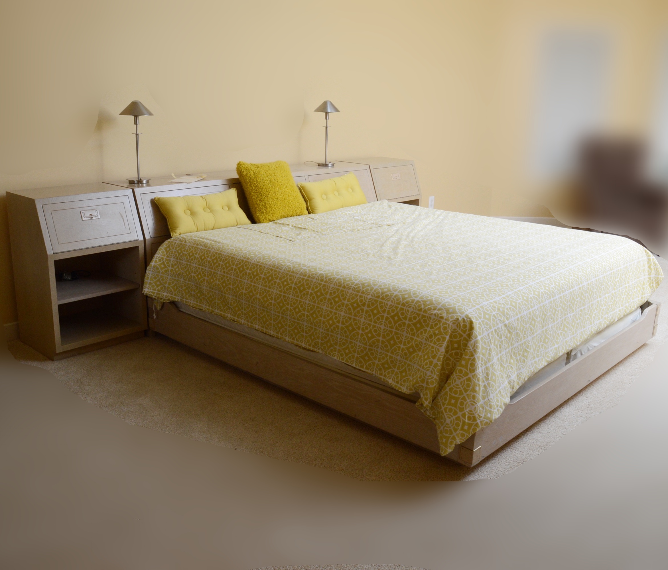 Vintage Five Piece Henredon Bedroom Set (California King Size)