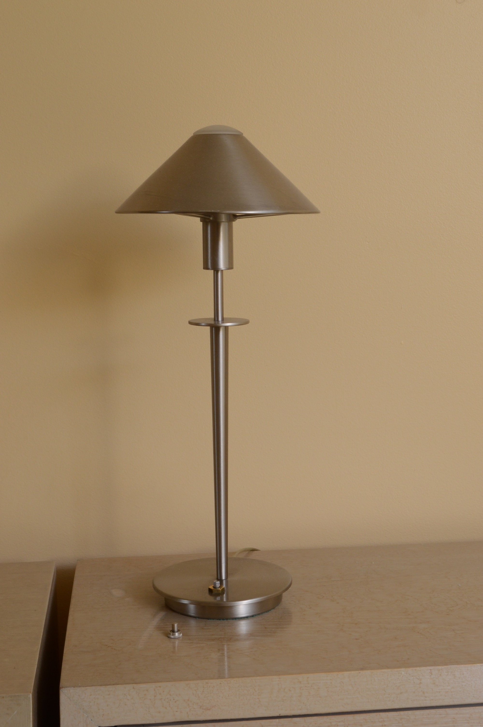 Vintage Five Piece Henredon Bedroom Set (California King Size)