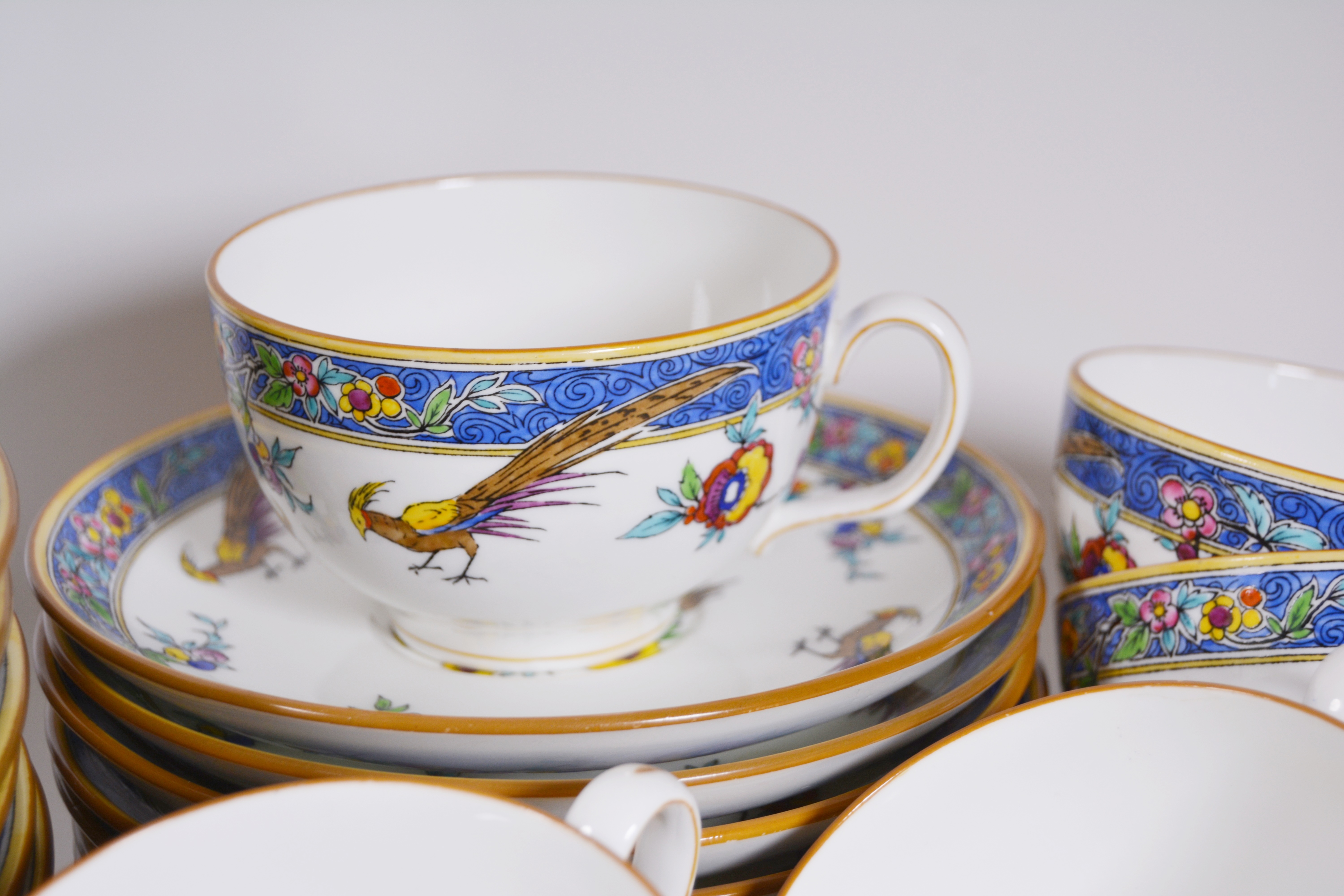 Minton "Sinclair" Bone China Dinner Service
