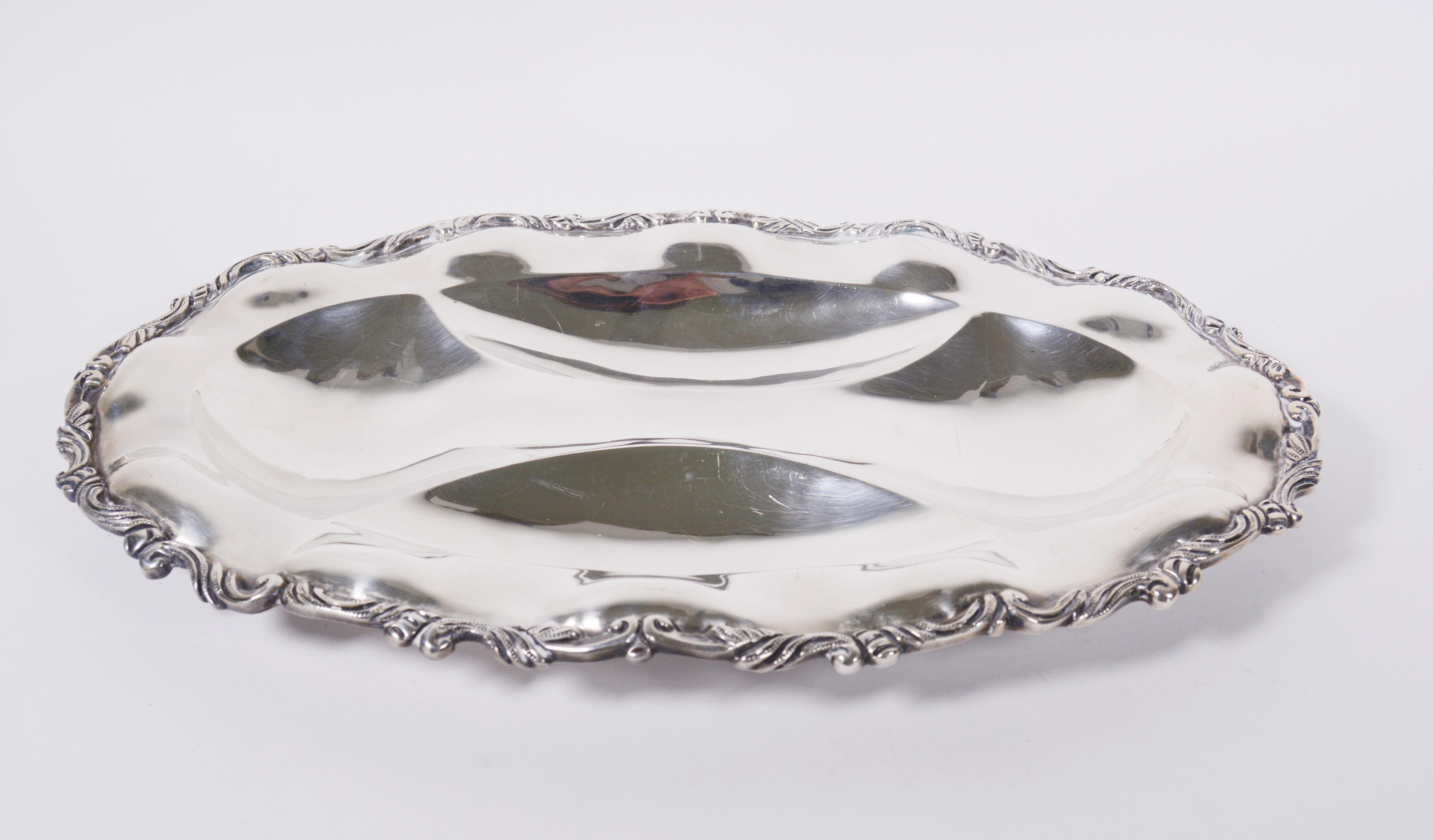 Mexican Silversmith Lilyan Sterling Silver Oval Platter