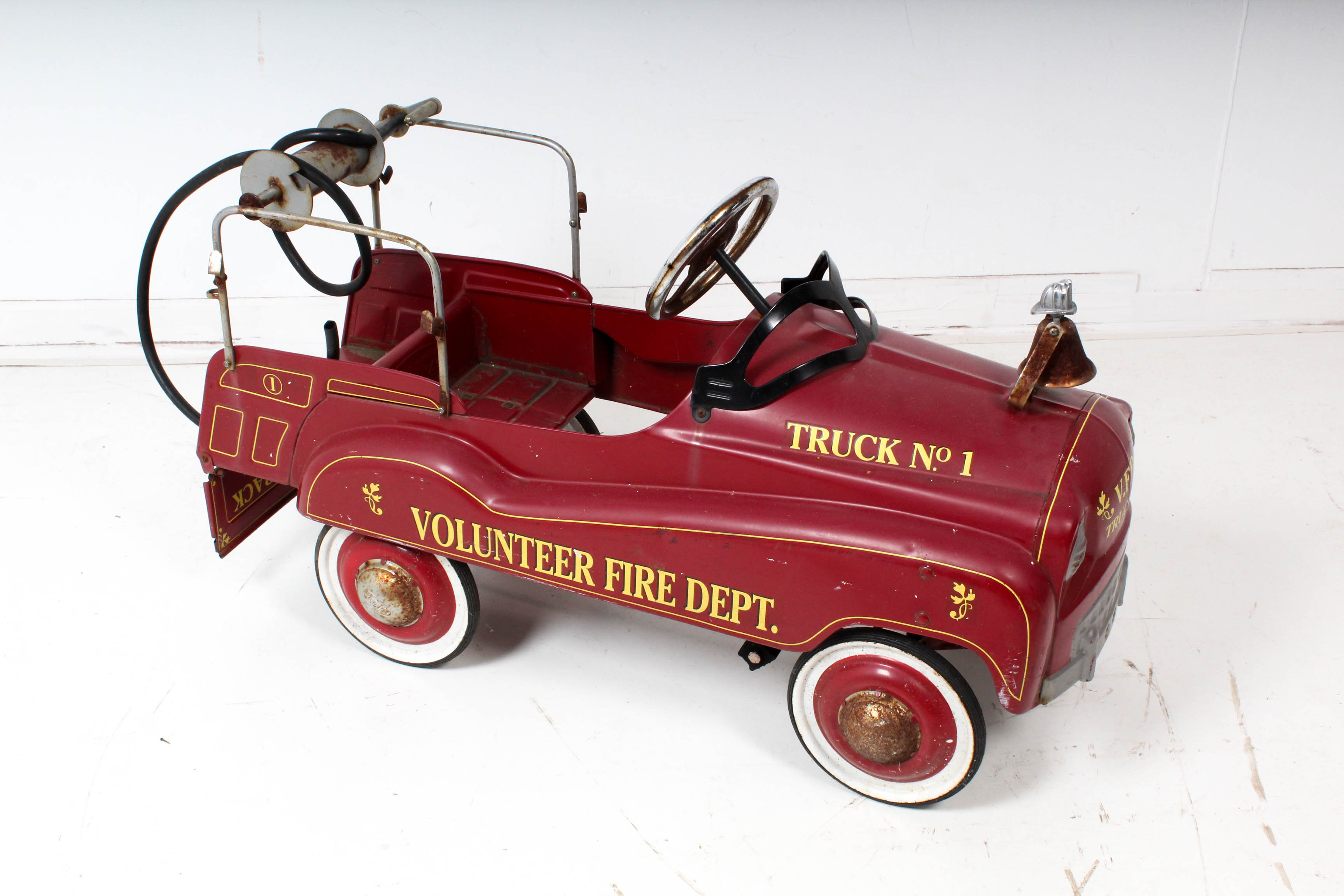 Vintage Gearbox Fire Truck Pedal Car