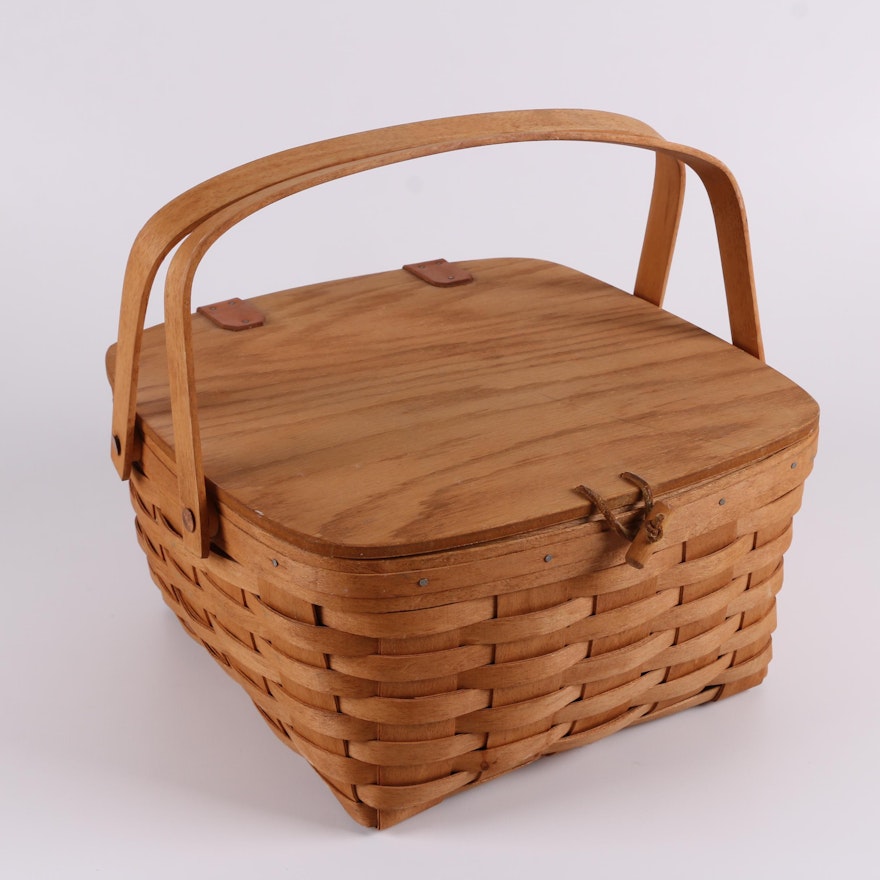 1991 Longaberger Small Picnic Basket in Classic Finish