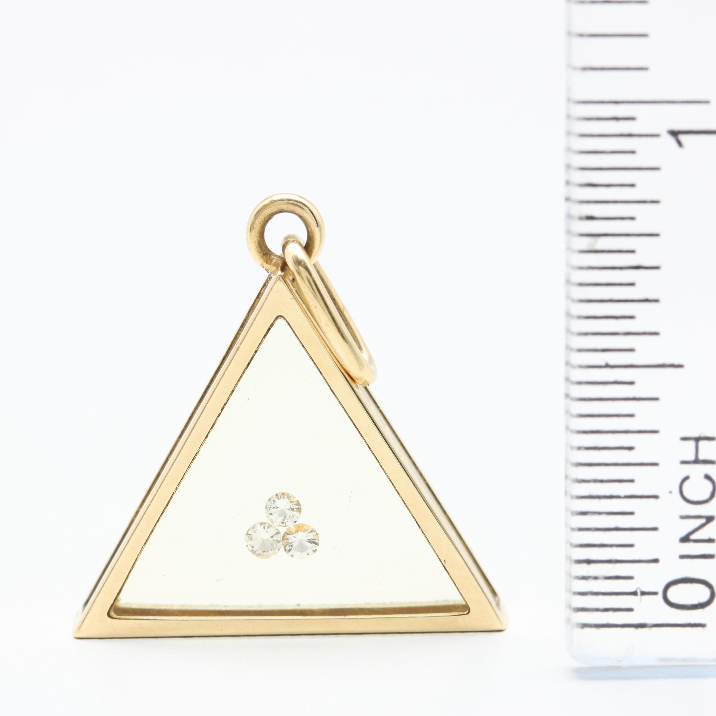 18K Yellow Gold Diamond and Resin Pendant
