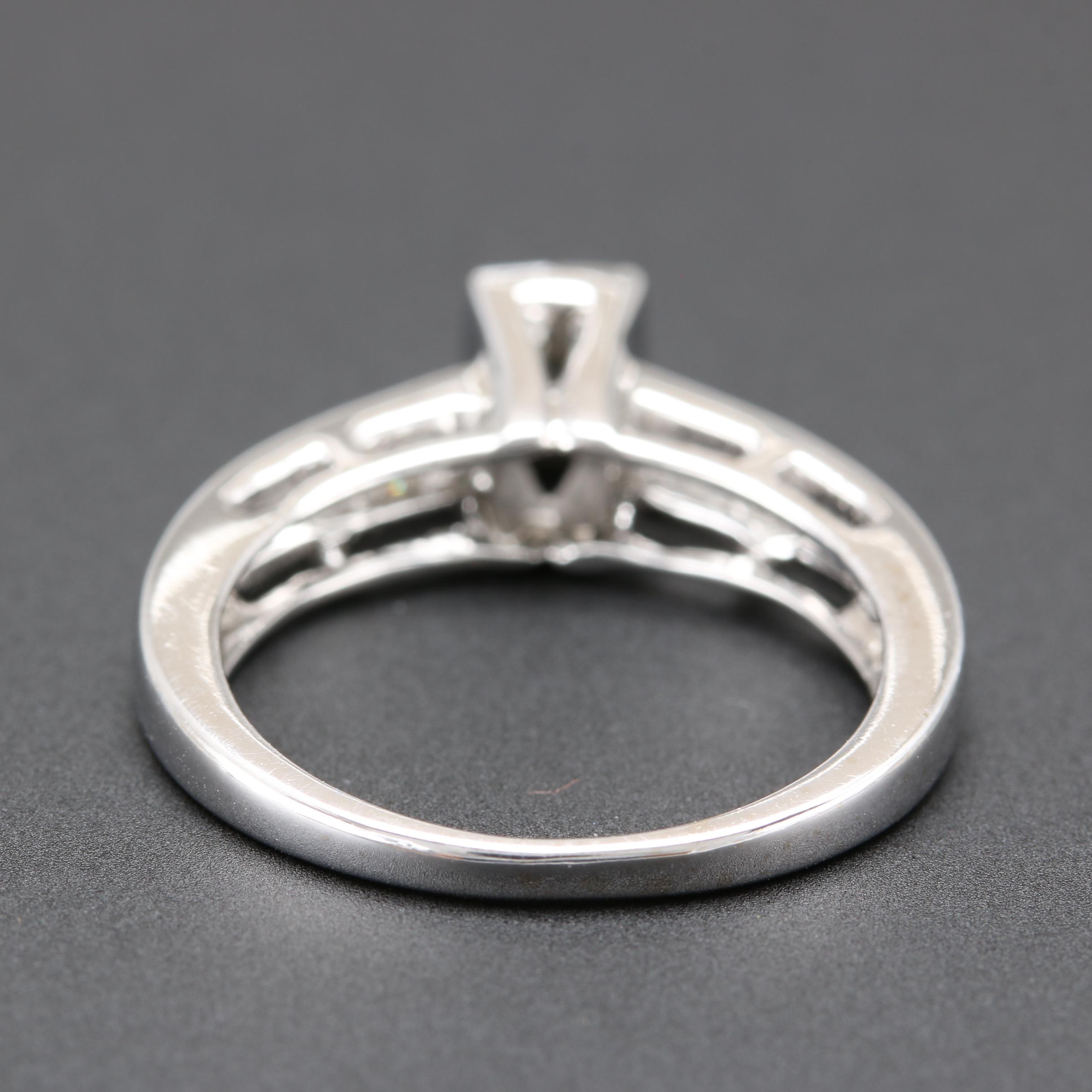 14K White Gold Diamond Ring