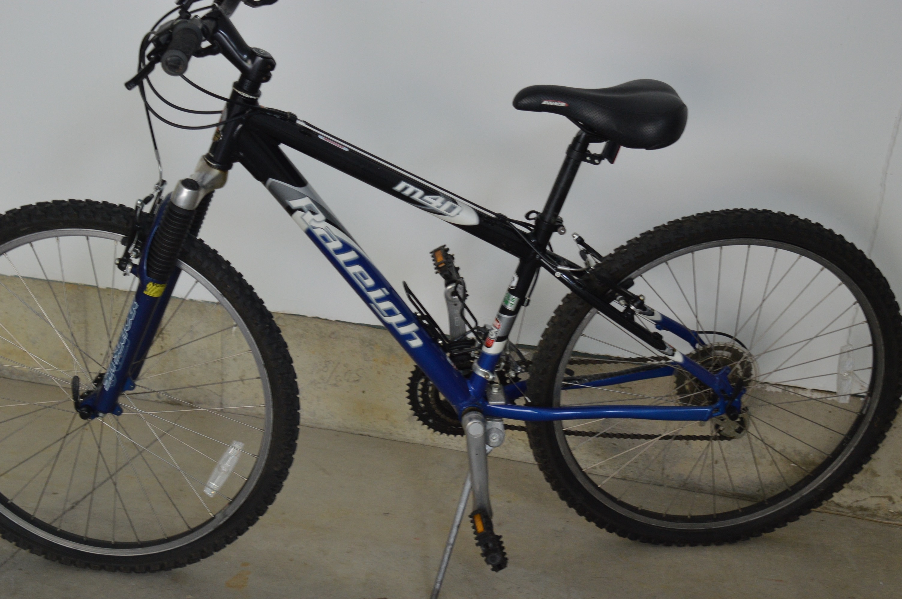 Raleigh M40 Mountain Bike