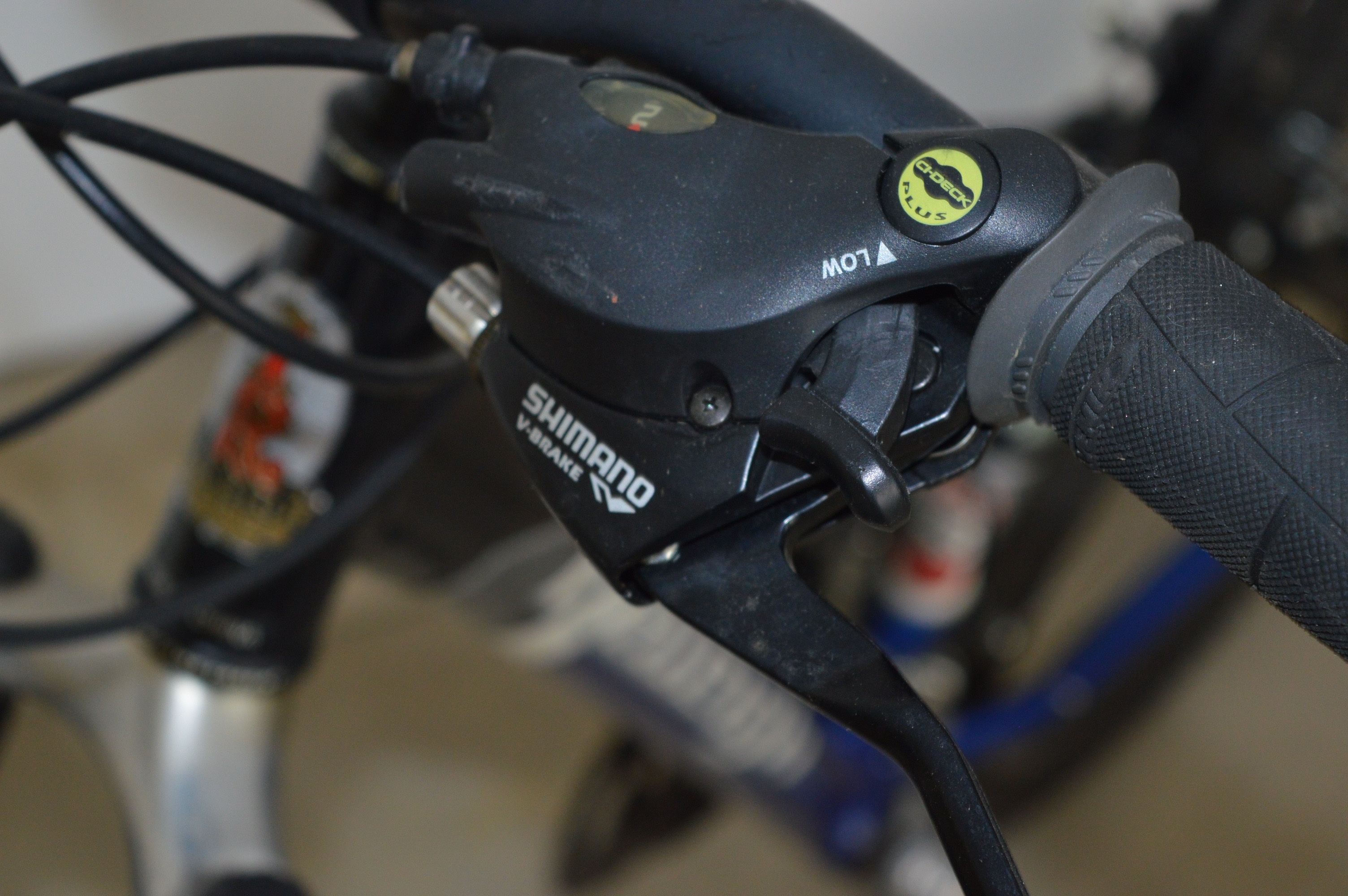 Raleigh M40 Mountain Bike