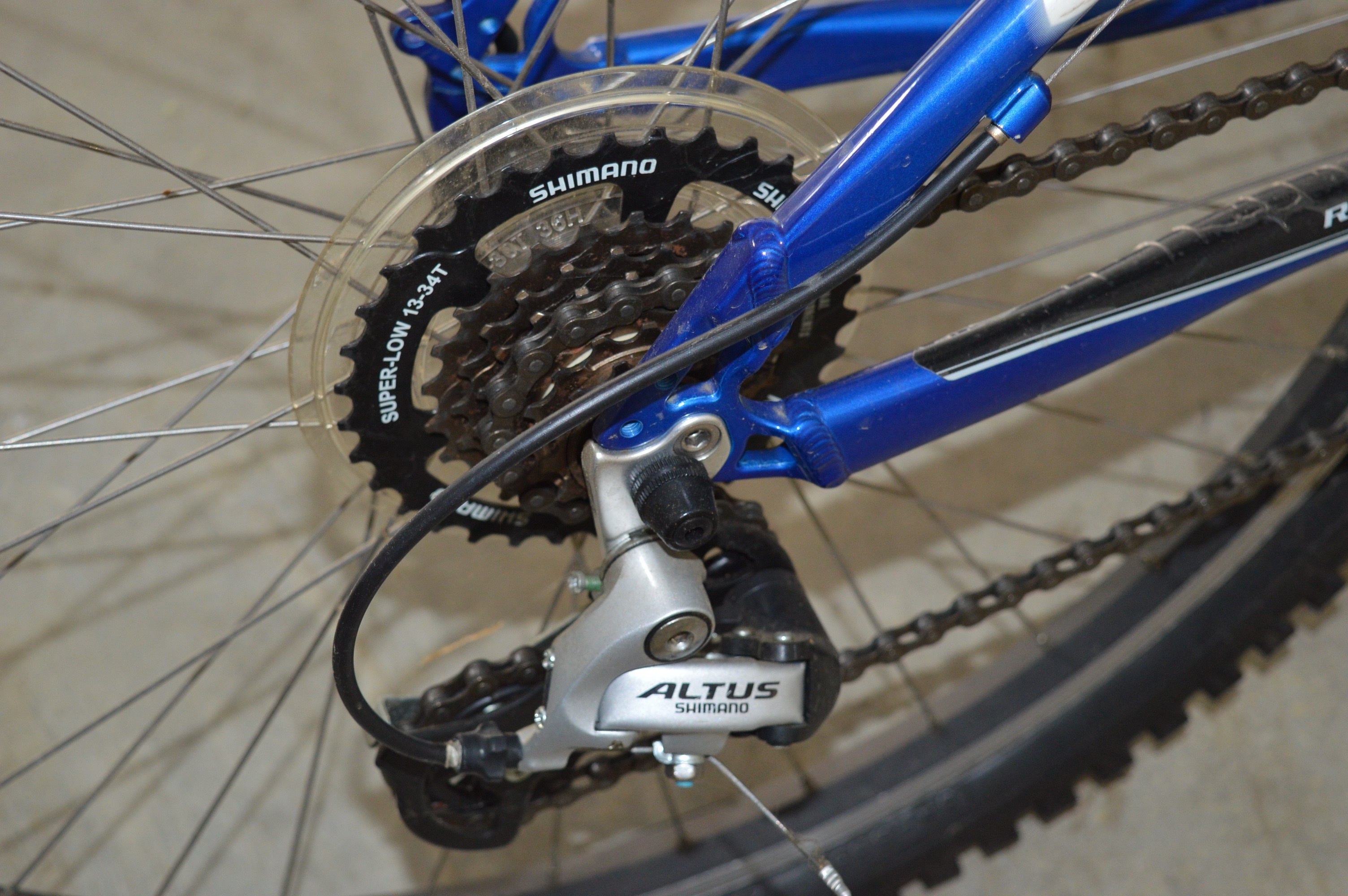 Raleigh M40 Mountain Bike