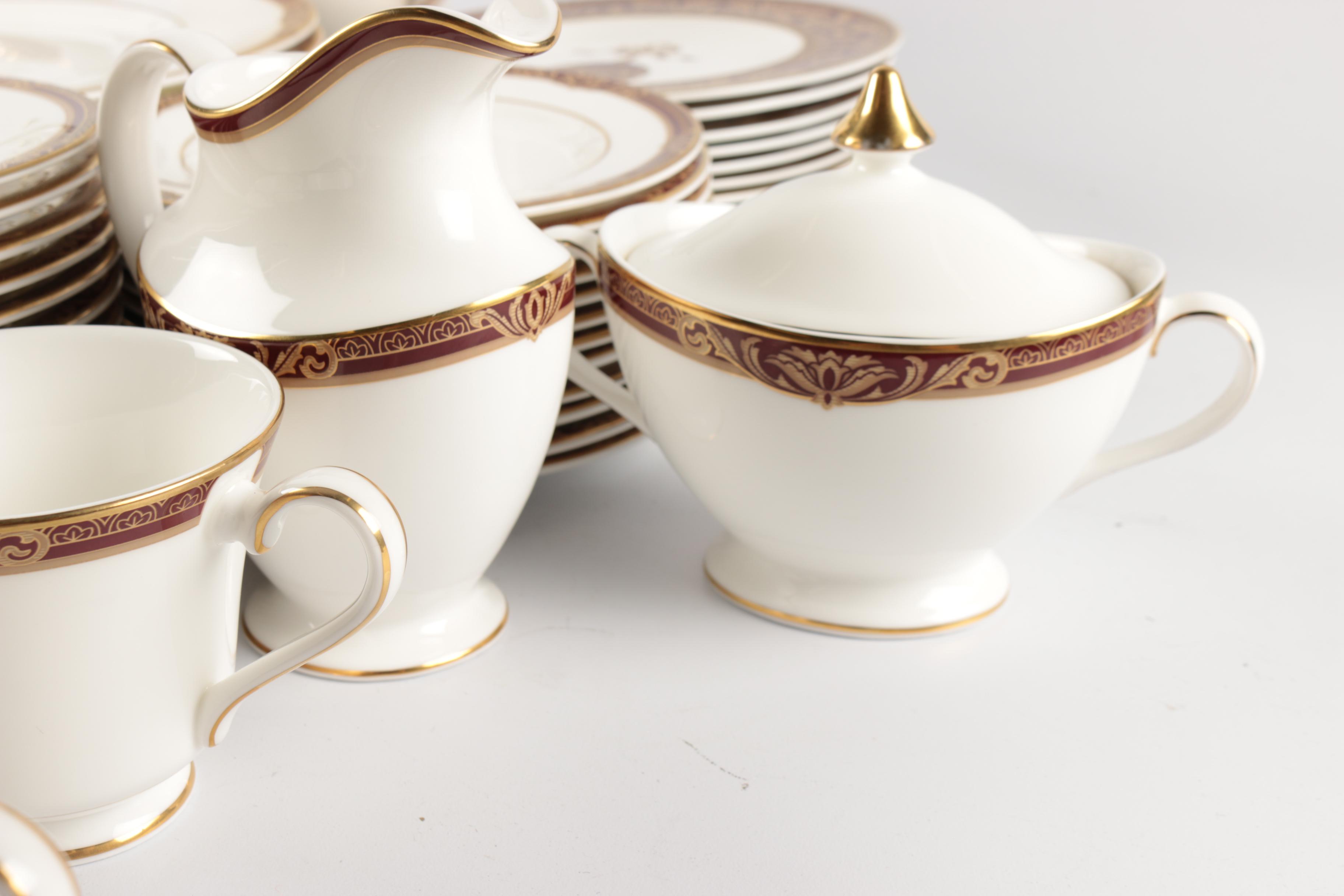 1996 Royal Doulton "Tennyson" Bone China Dinnerware