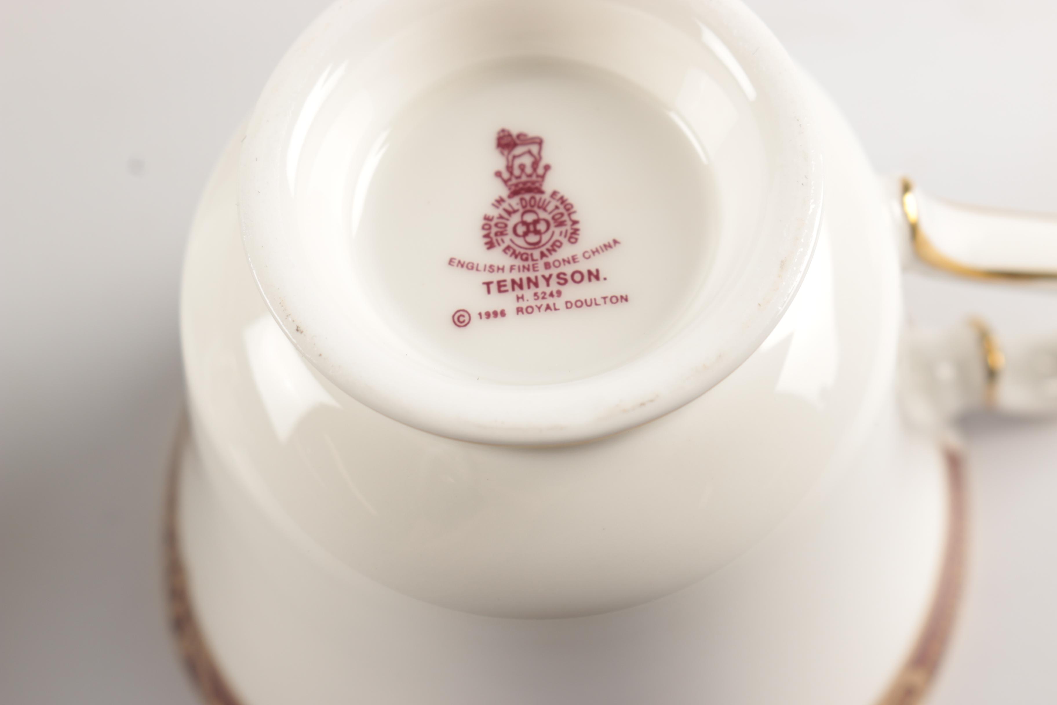 1996 Royal Doulton "Tennyson" Bone China Dinnerware