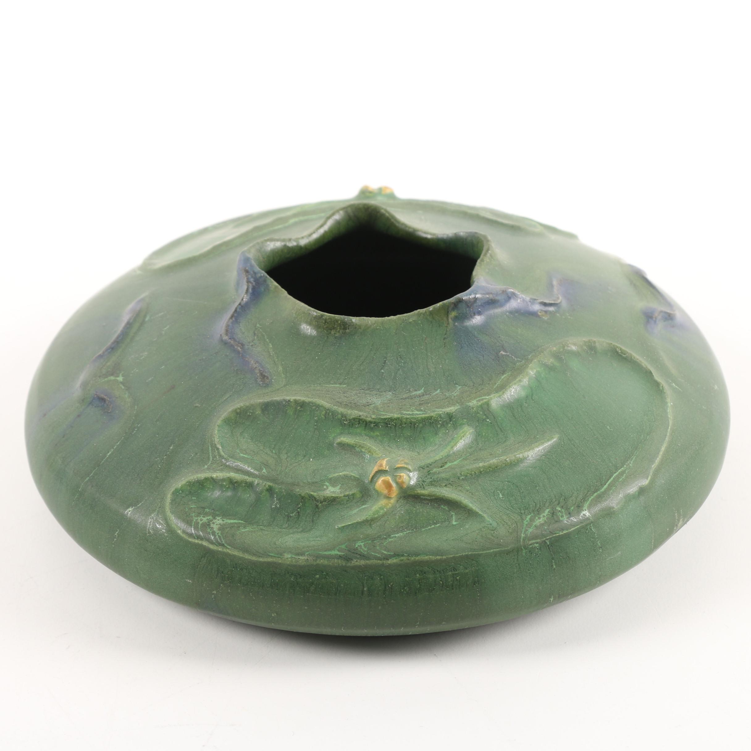 Signed Laura Klein Ephraim Pottery Lily Pad Vase