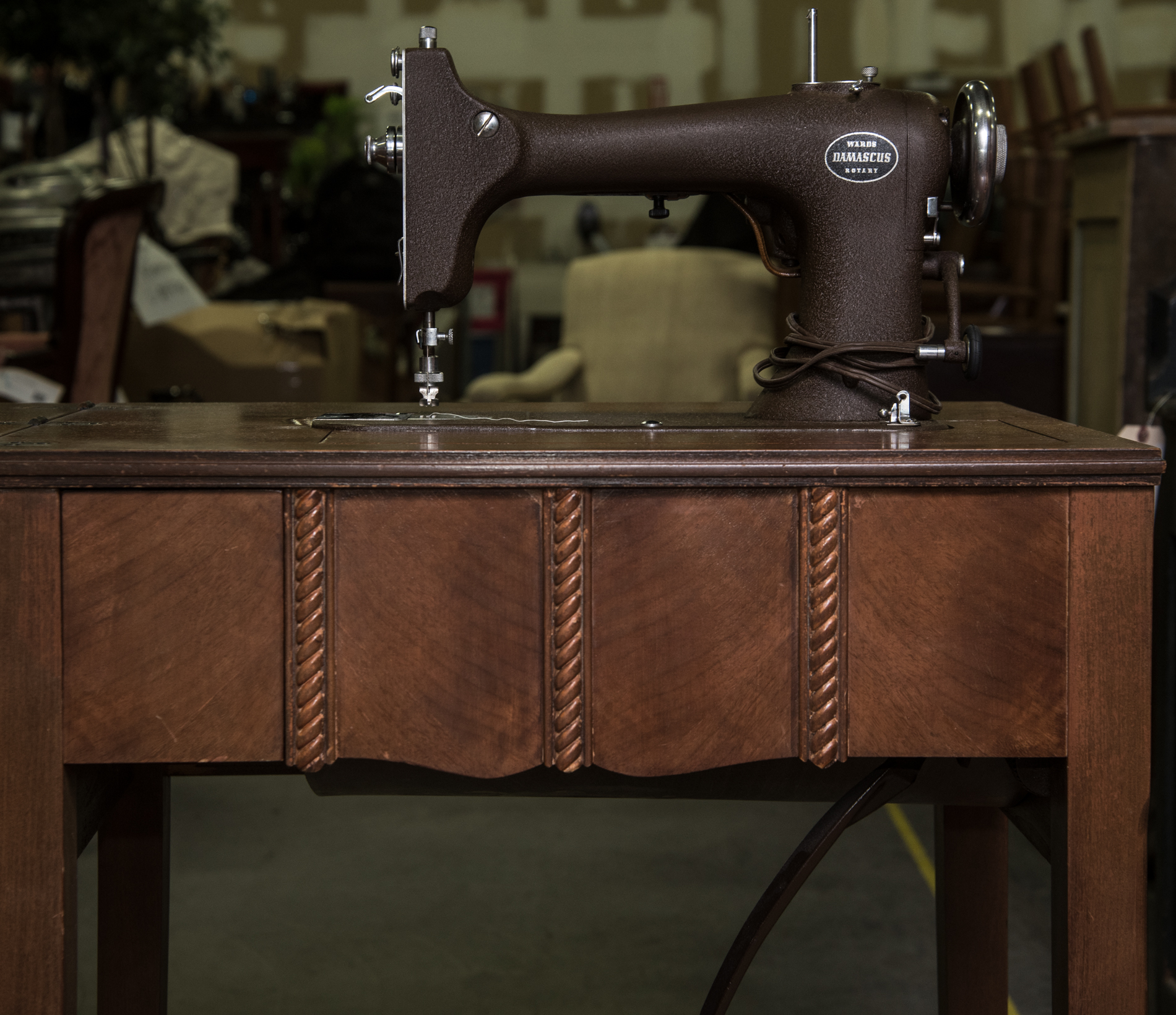 Damascus Sewing Machine and Cabinet