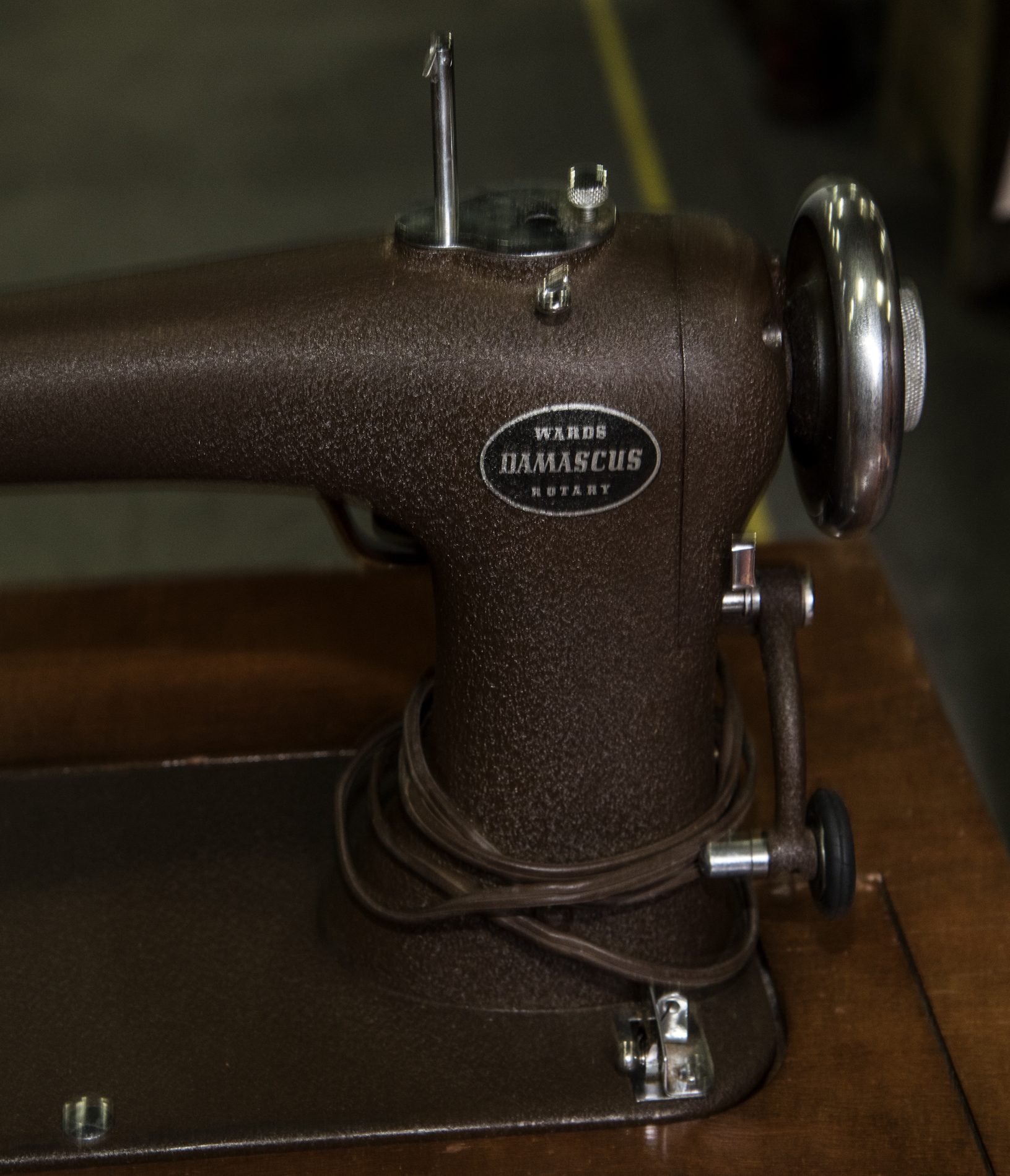 Damascus Sewing Machine and Cabinet