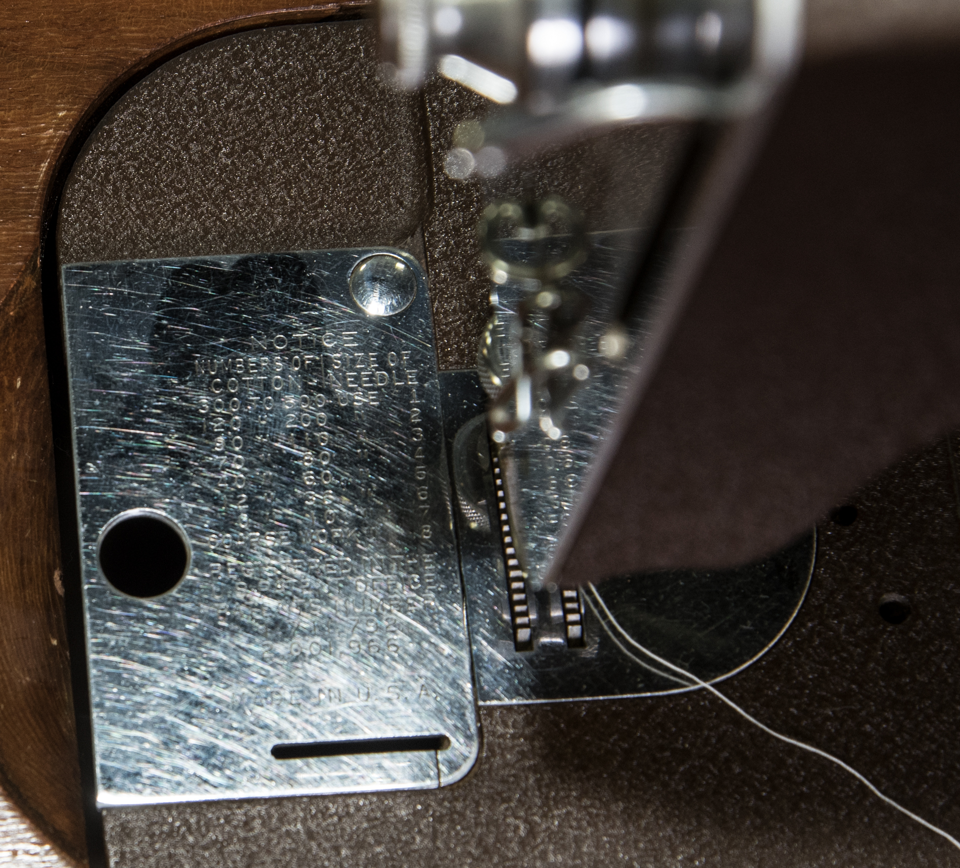 Damascus Sewing Machine and Cabinet