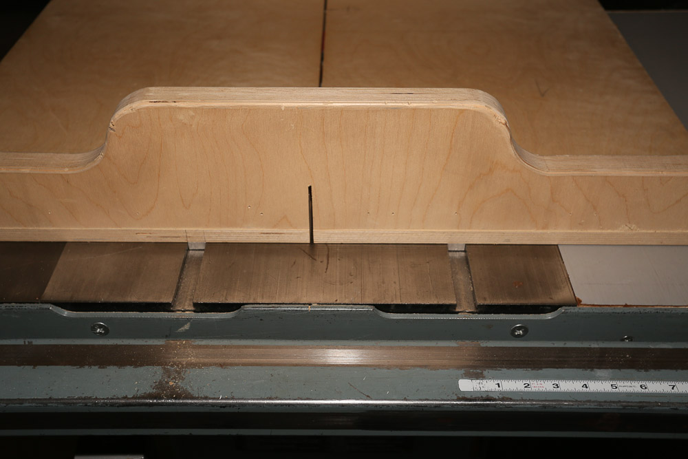 Delta Unisaw 10" Tilting Arbor Table Saw with Saw Blades and Accessories