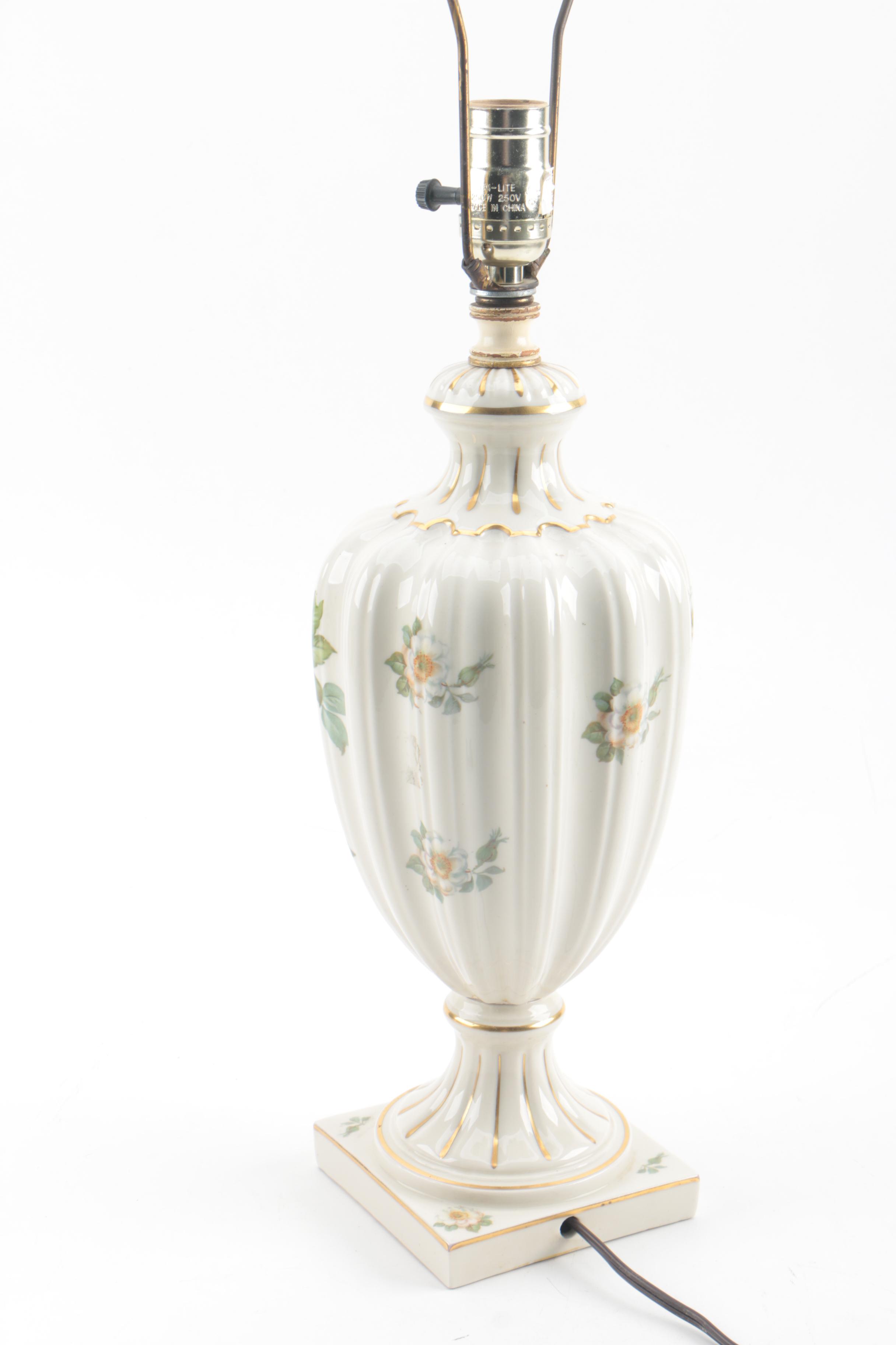 Magnolia Themed Ceramic Urn Shaped Table Lamp with Gilt Trim