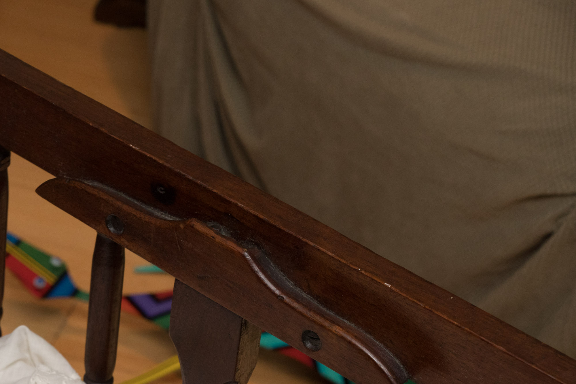 Antique Victorian Betts Street Furniture Co. Baby Platform Crib