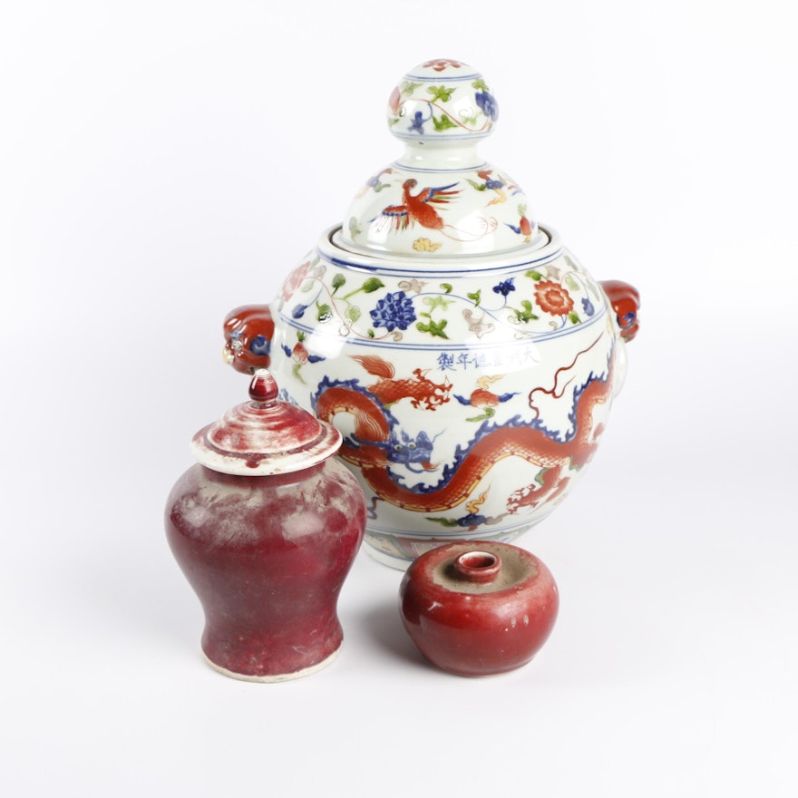 Chinese Decorative Ceramic Jars and Bottle