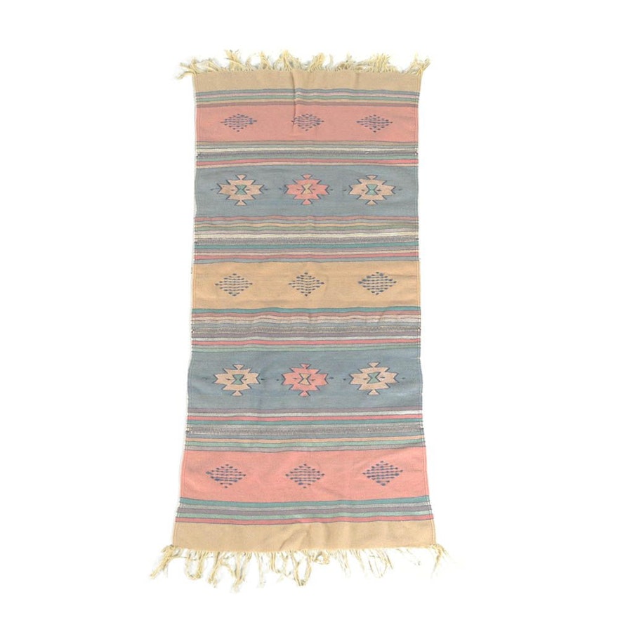 Handwoven Southwestern Style Wool Blend Accent Rug