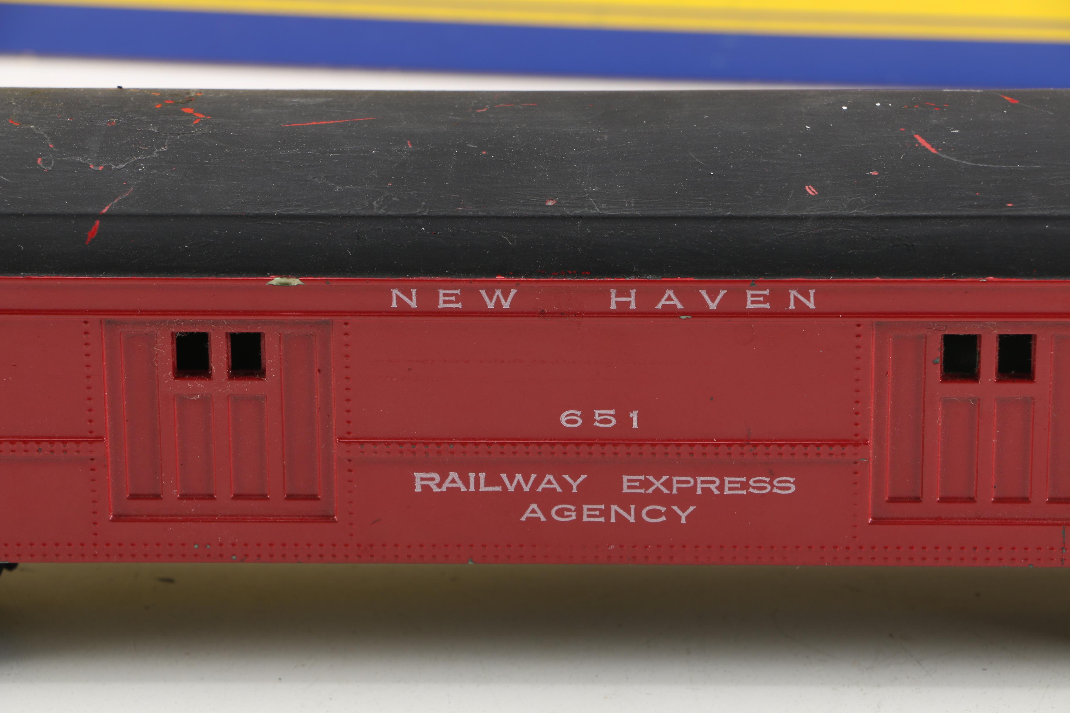 American Flyer and American Models S-Gauge Train Cars