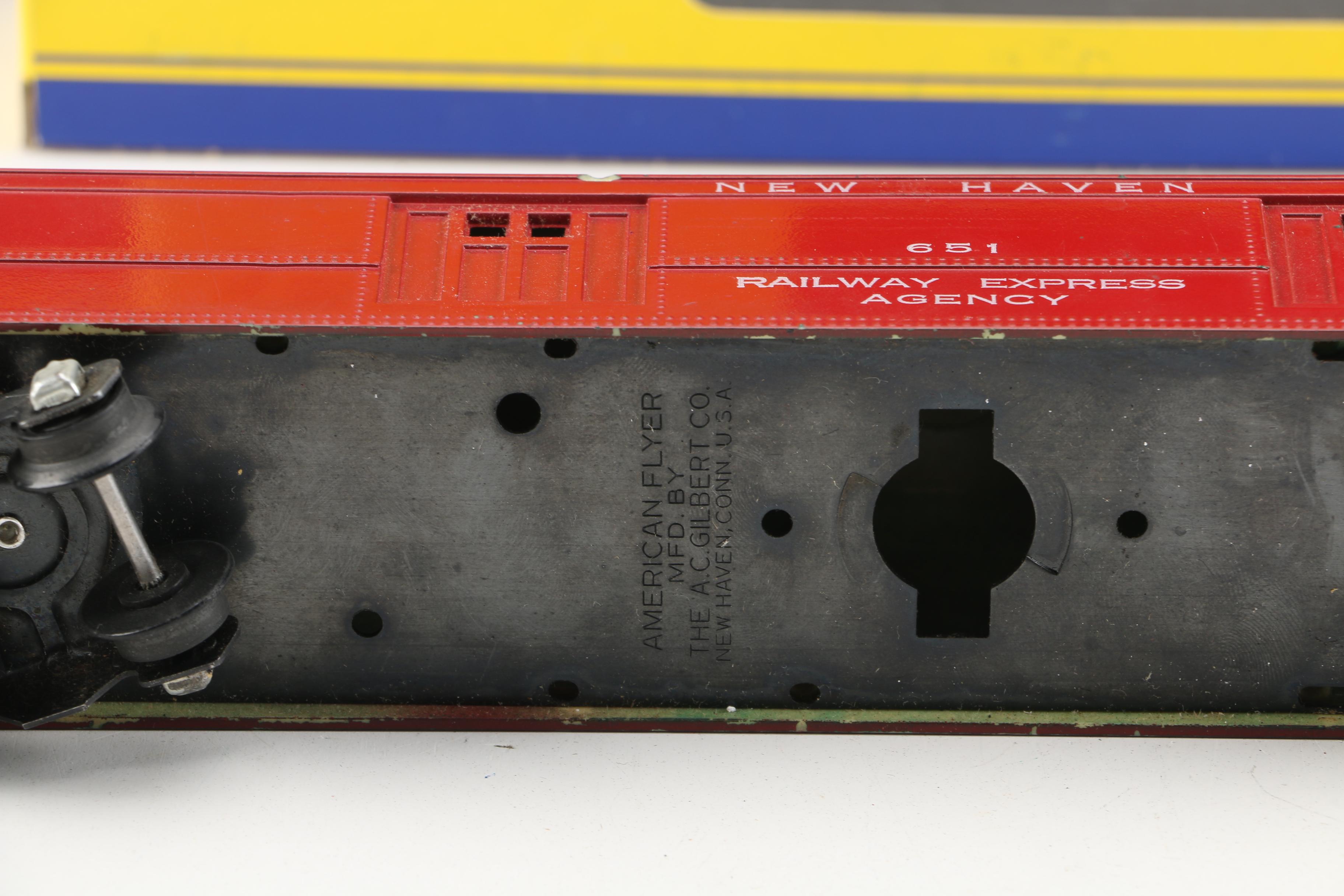 American Flyer and American Models S-Gauge Train Cars