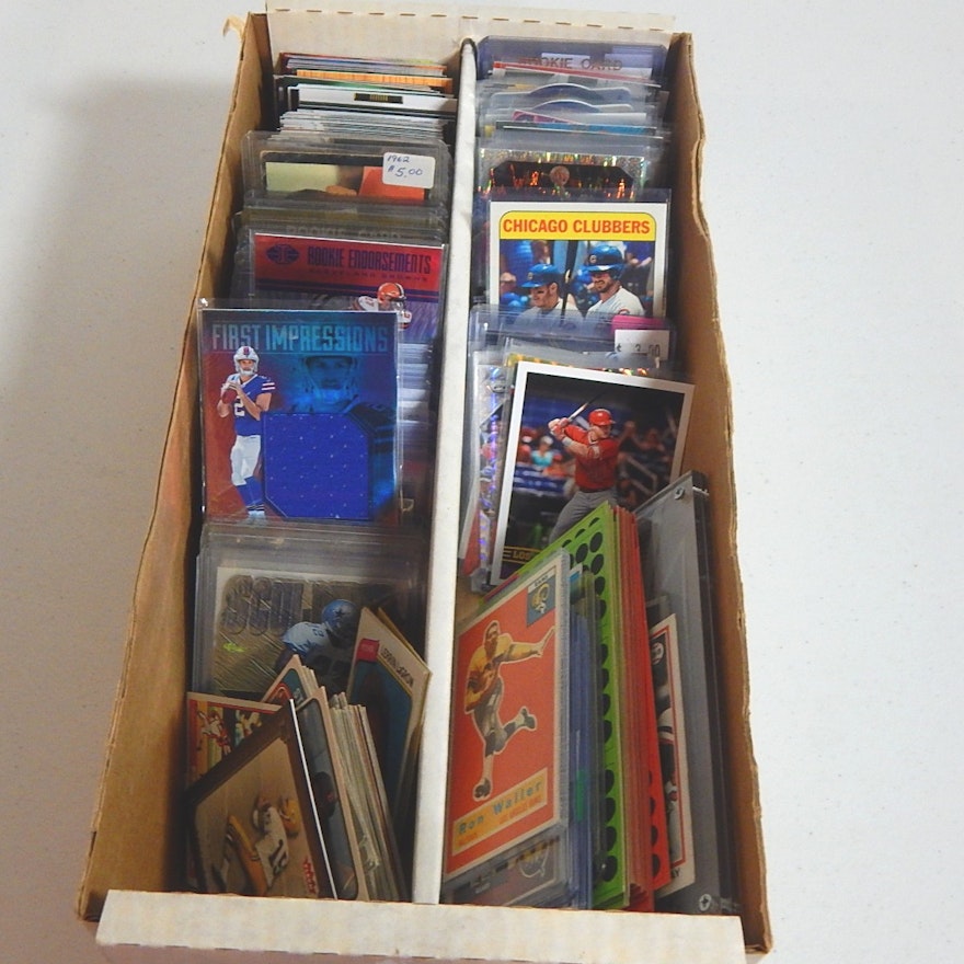 Box of Sports Cards - Few Hundred Cards