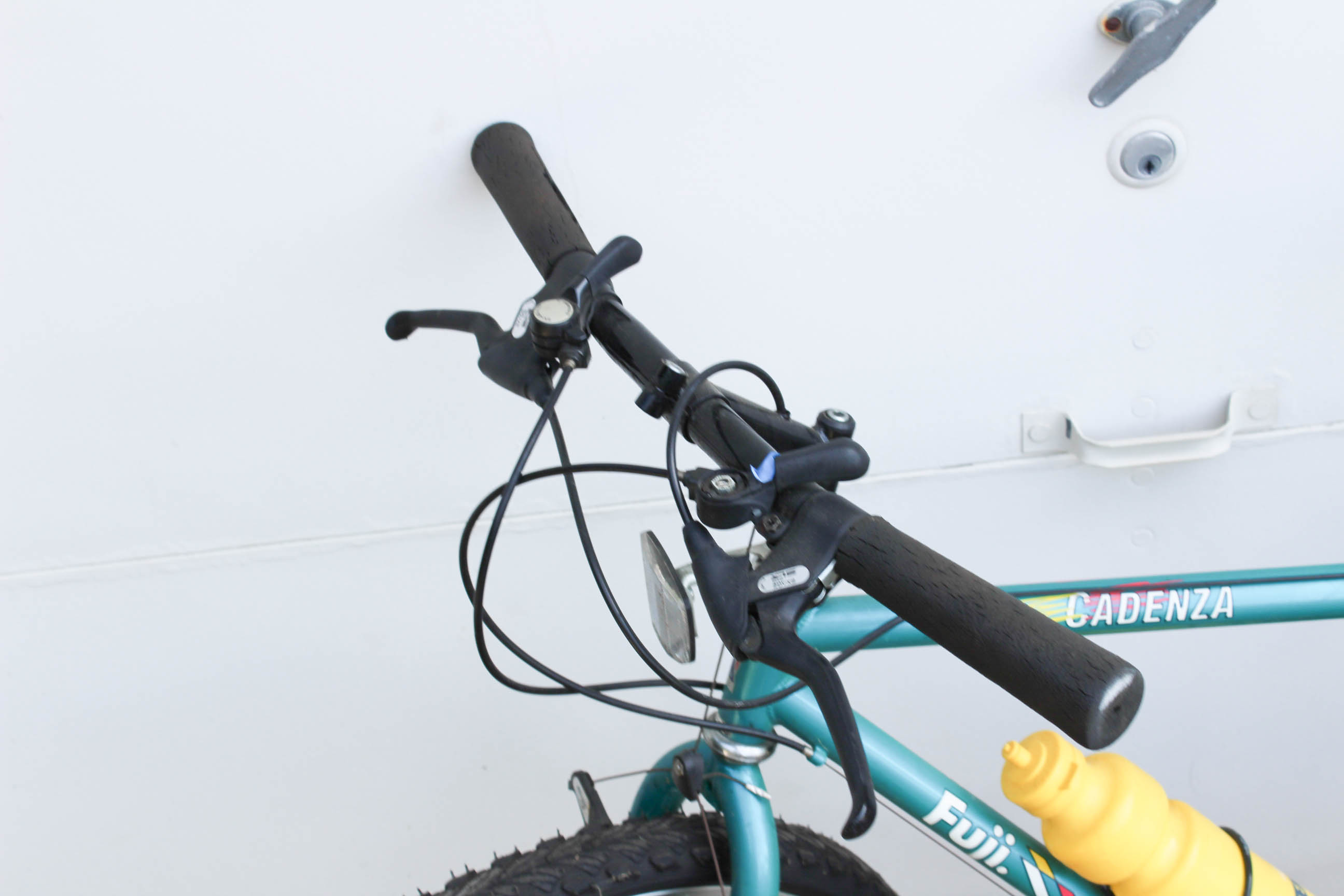 Fuji Cadenza 10-Speed Mountain Bike