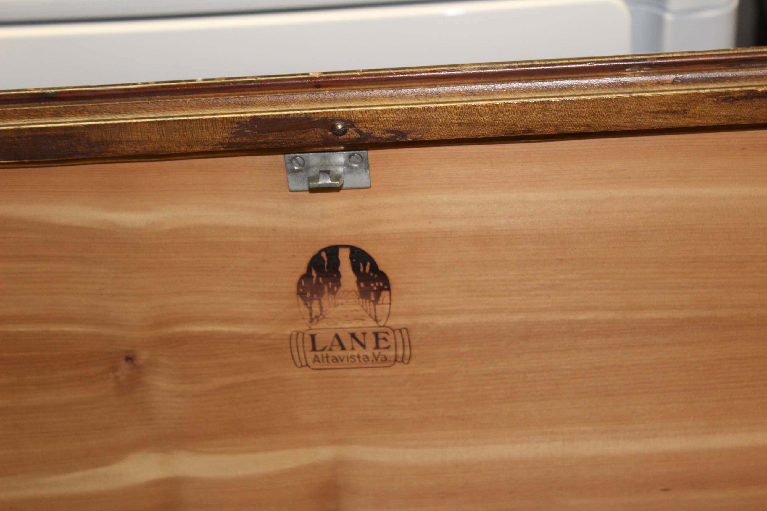 Vintage Lane Cedar Blanket Chest