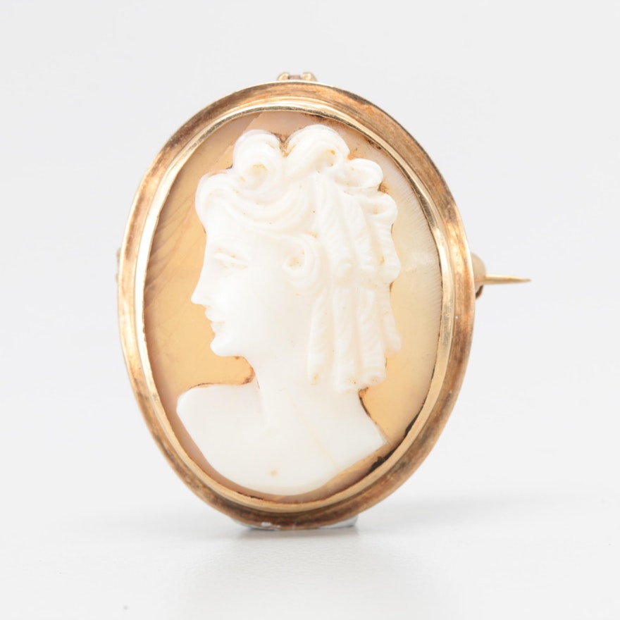10K and 14K Yellow Gold Helmet Shell Cameo Brooch Pendant