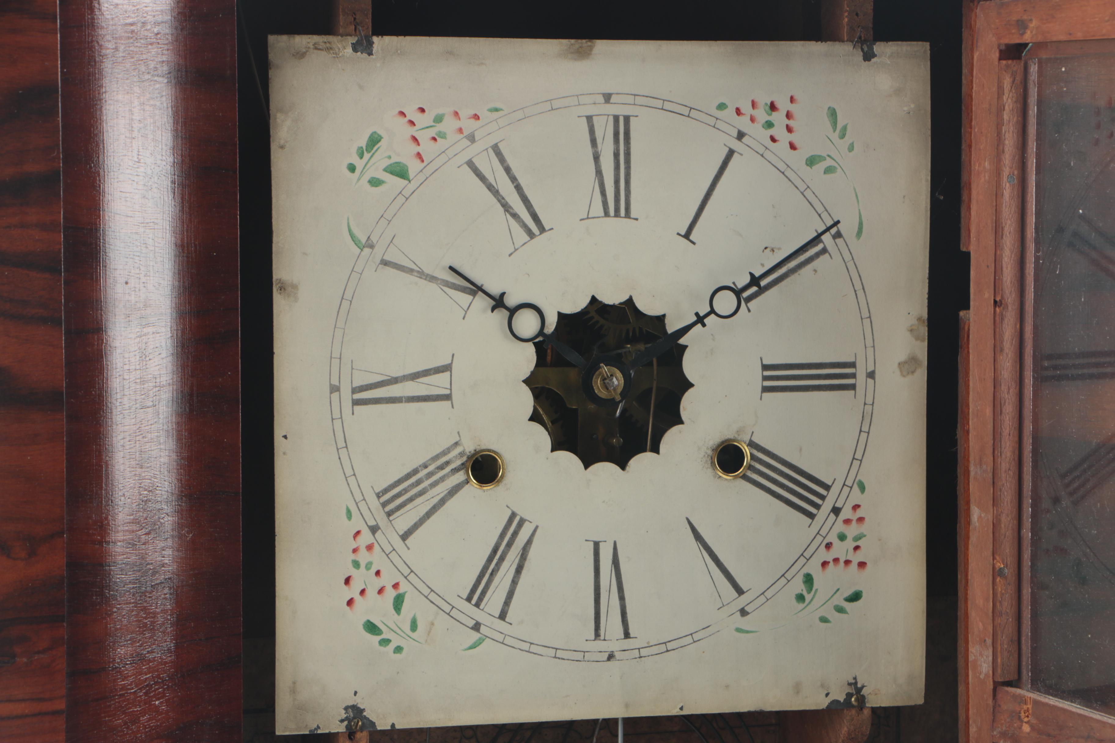 Antique New Haven Clock Co. Mahogany Veneered Ogee Mantel Clock