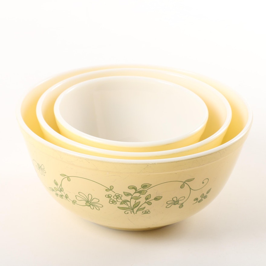 Pyrex "Shenandoah" Nesting Mixing Bowls