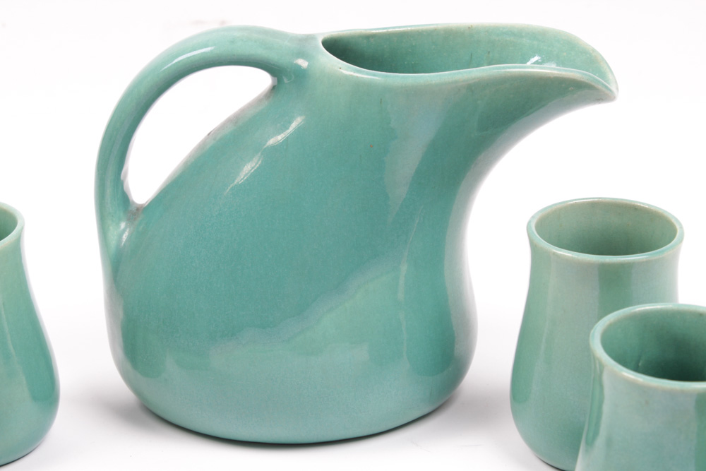 Muncie Pottery Arts & Crafts Style Green Juice Set