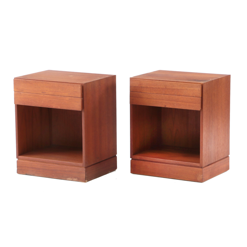 Pair of Danish Modern Teak Nightstands