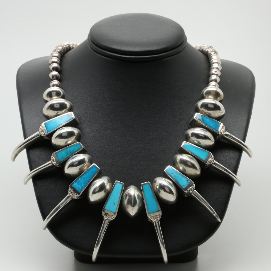 Southwestern Style Turquoise Claw and Bench Bead Necklace