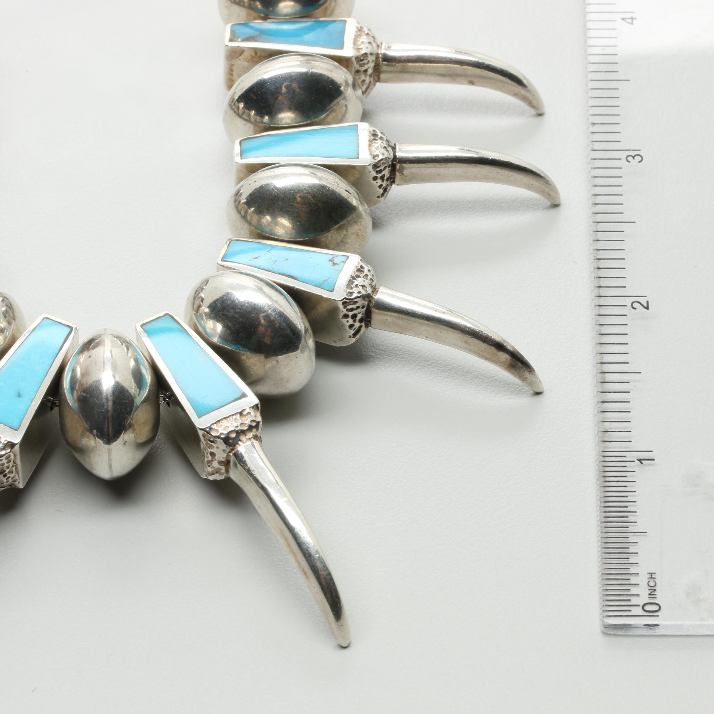 Southwestern Style Turquoise Claw and Bench Bead Necklace
