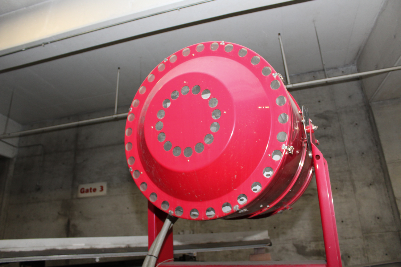 Cincinnati Reds Logo Spot Light Used At Great American Ball Park COA