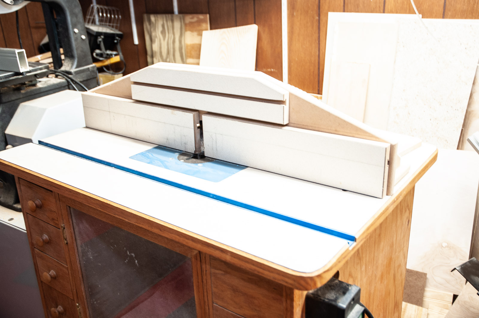 Router Table with Porter Cable "Heavy Duty" Router